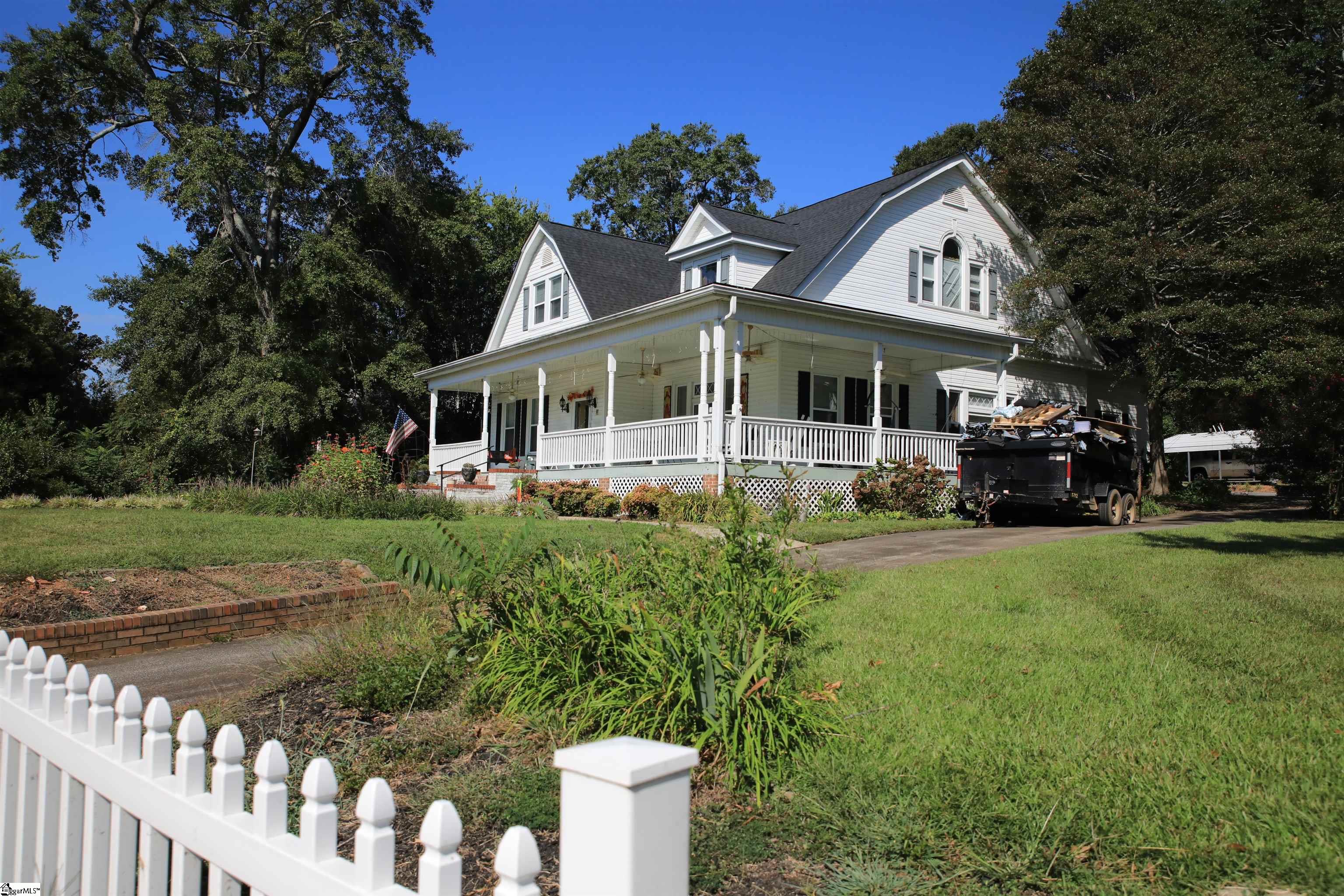 711 Ne Main Street Easley, SC 29640