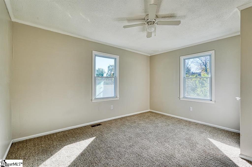 7 Ross Street Greenville, SC 29611