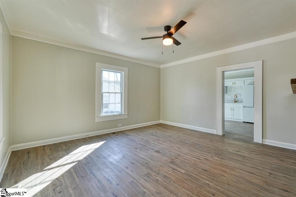 7 Ross Street Greenville, SC 29611