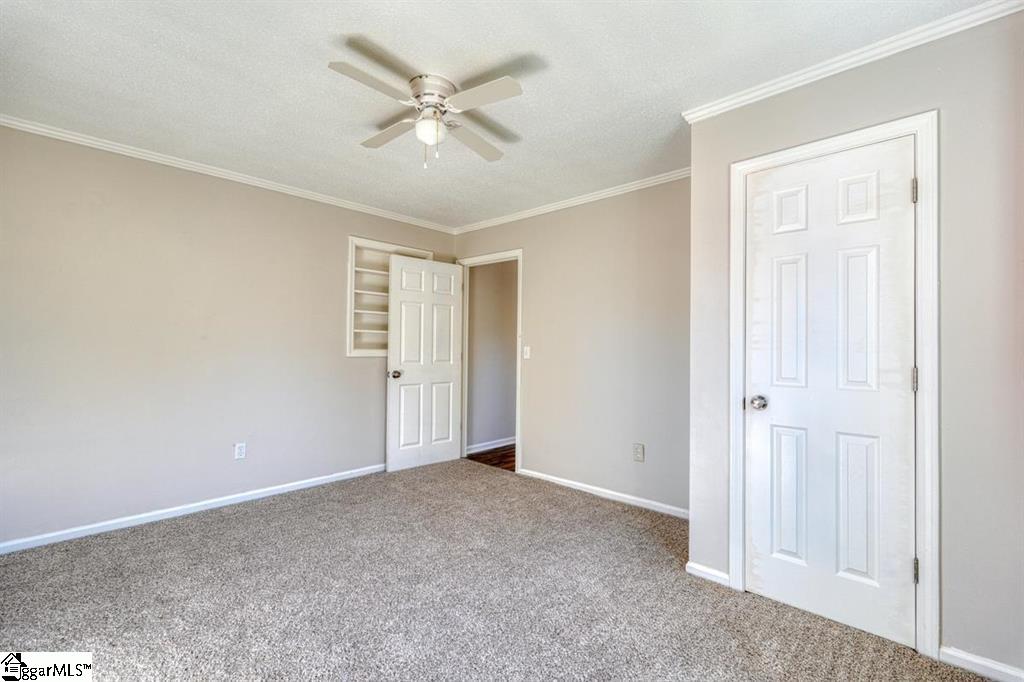 7 Ross Street Greenville, SC 29611