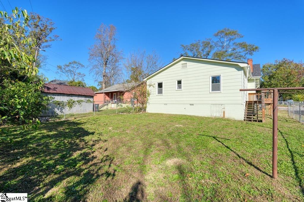 7 Ross Street Greenville, SC 29611