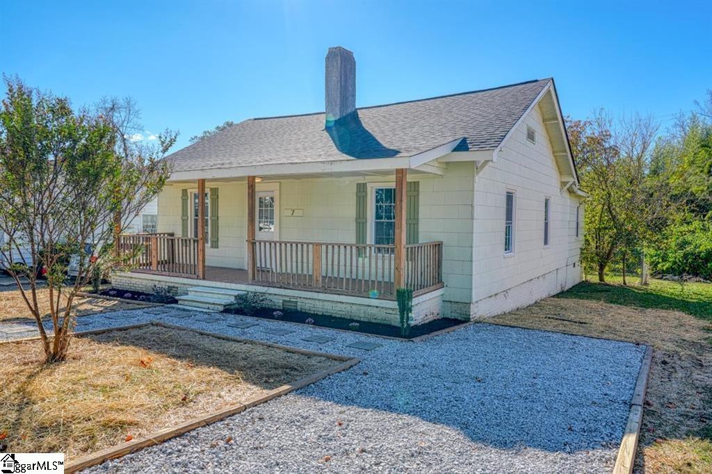 7 Ross Street Greenville, SC 29611