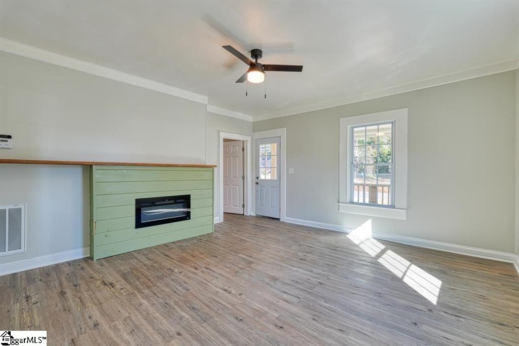 7 Ross Street Greenville, SC 29611