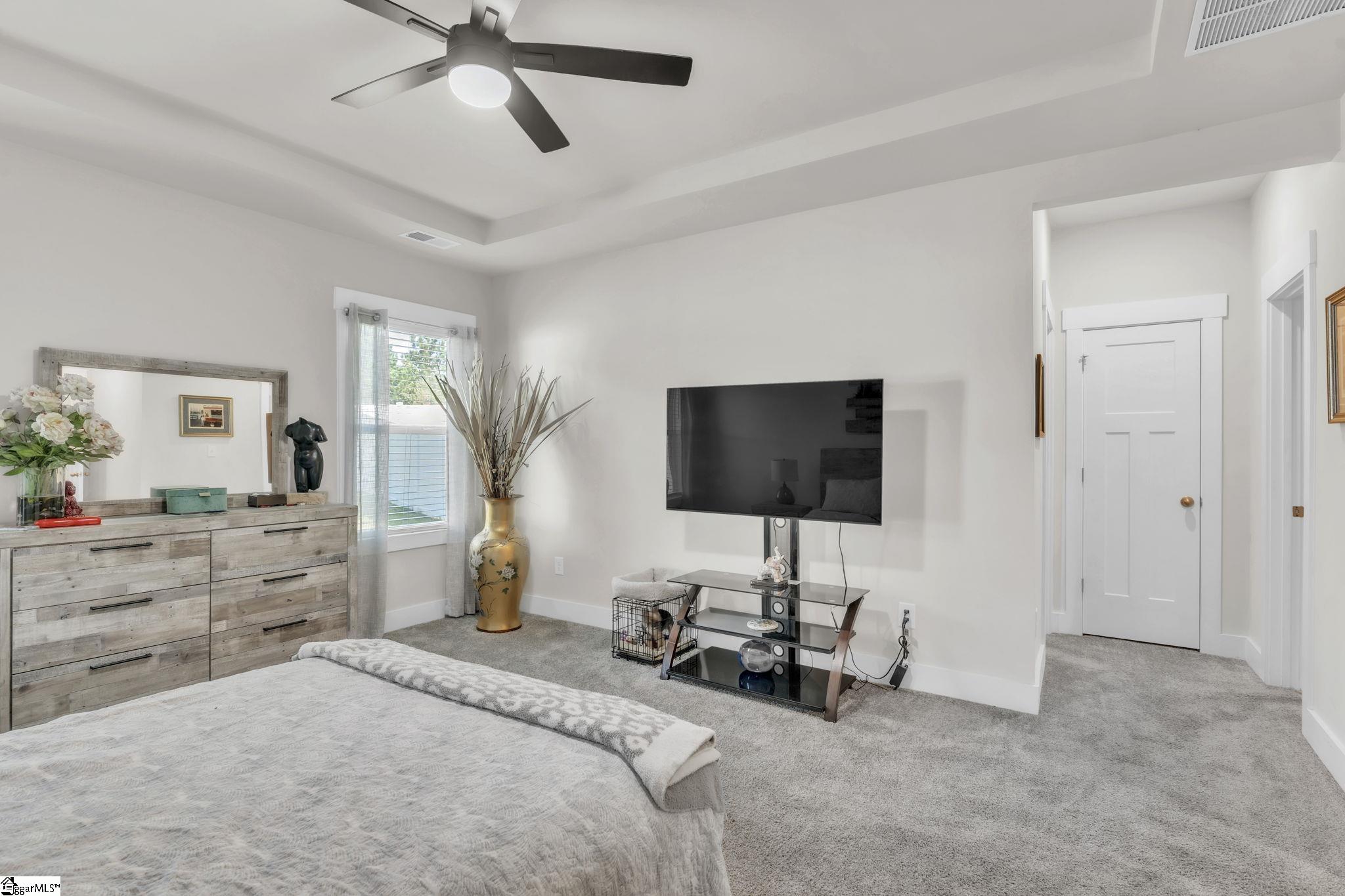 351 Pewter Circle Simpsonville, SC 29680