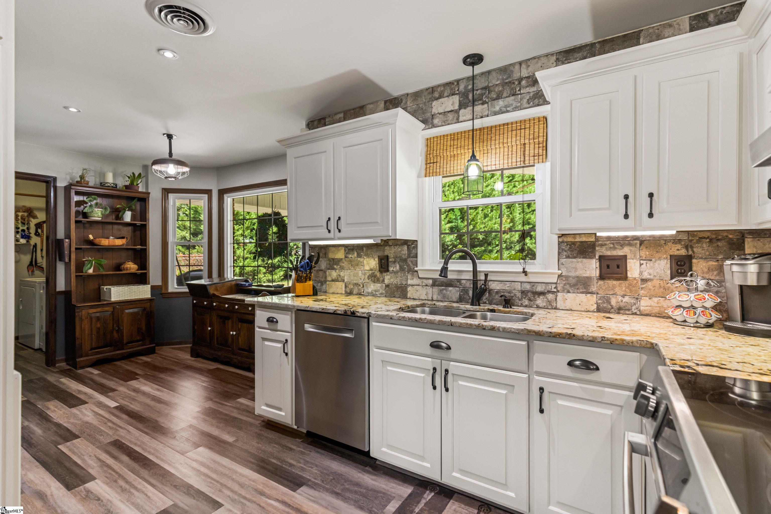 207 Green Ridge Drive Moore, SC 29369