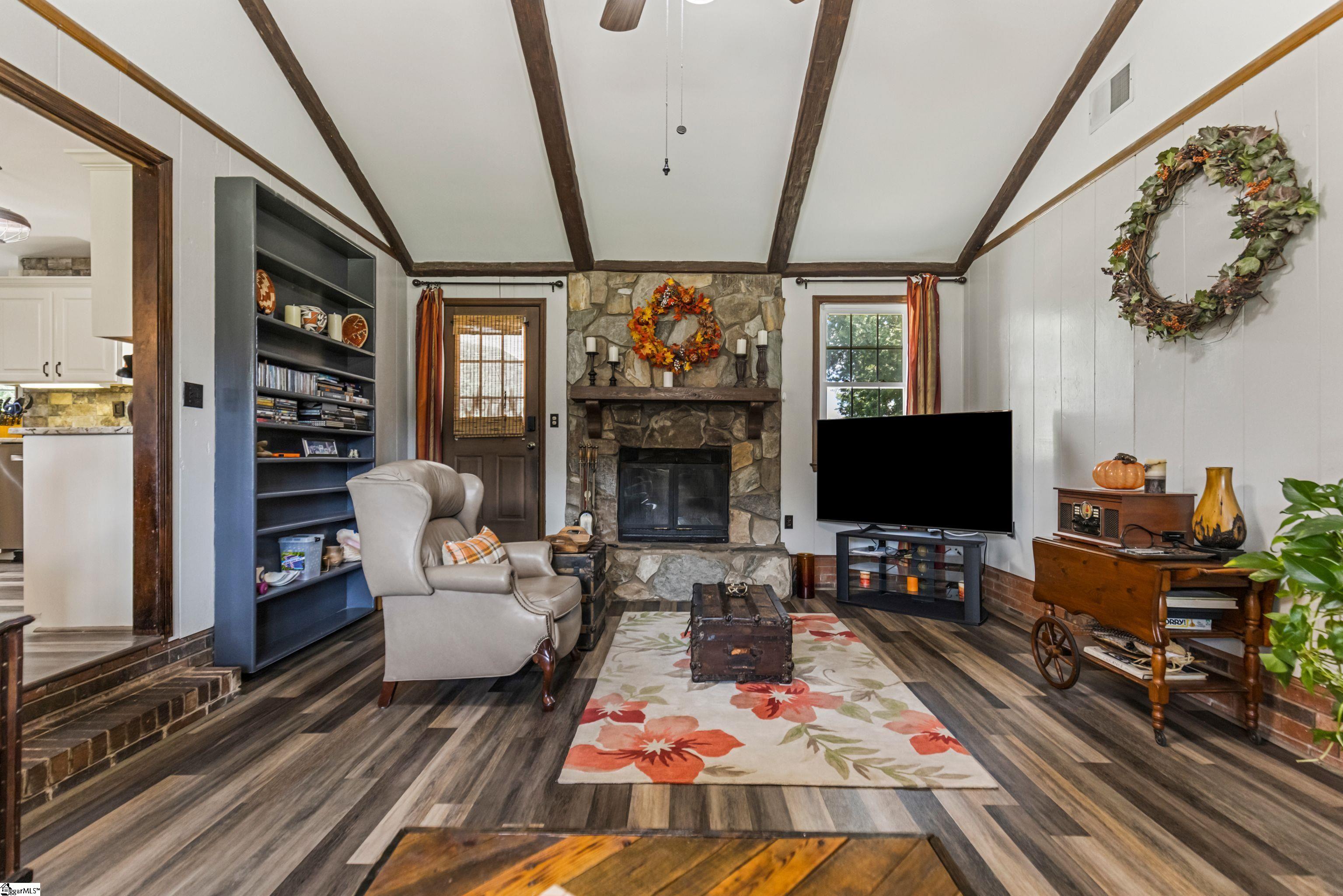 207 Green Ridge Drive Moore, SC 29369
