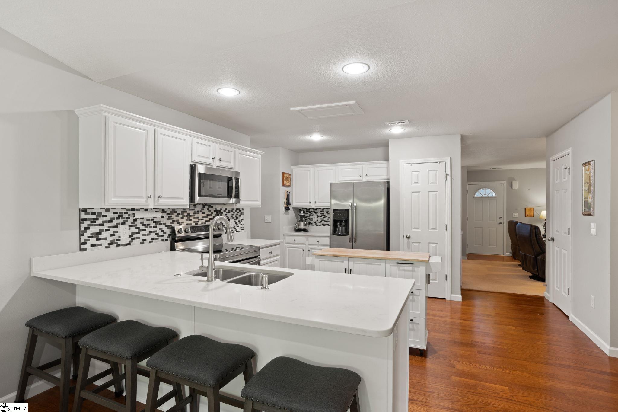 233 Sleepy River Road Simpsonville, SC 29681