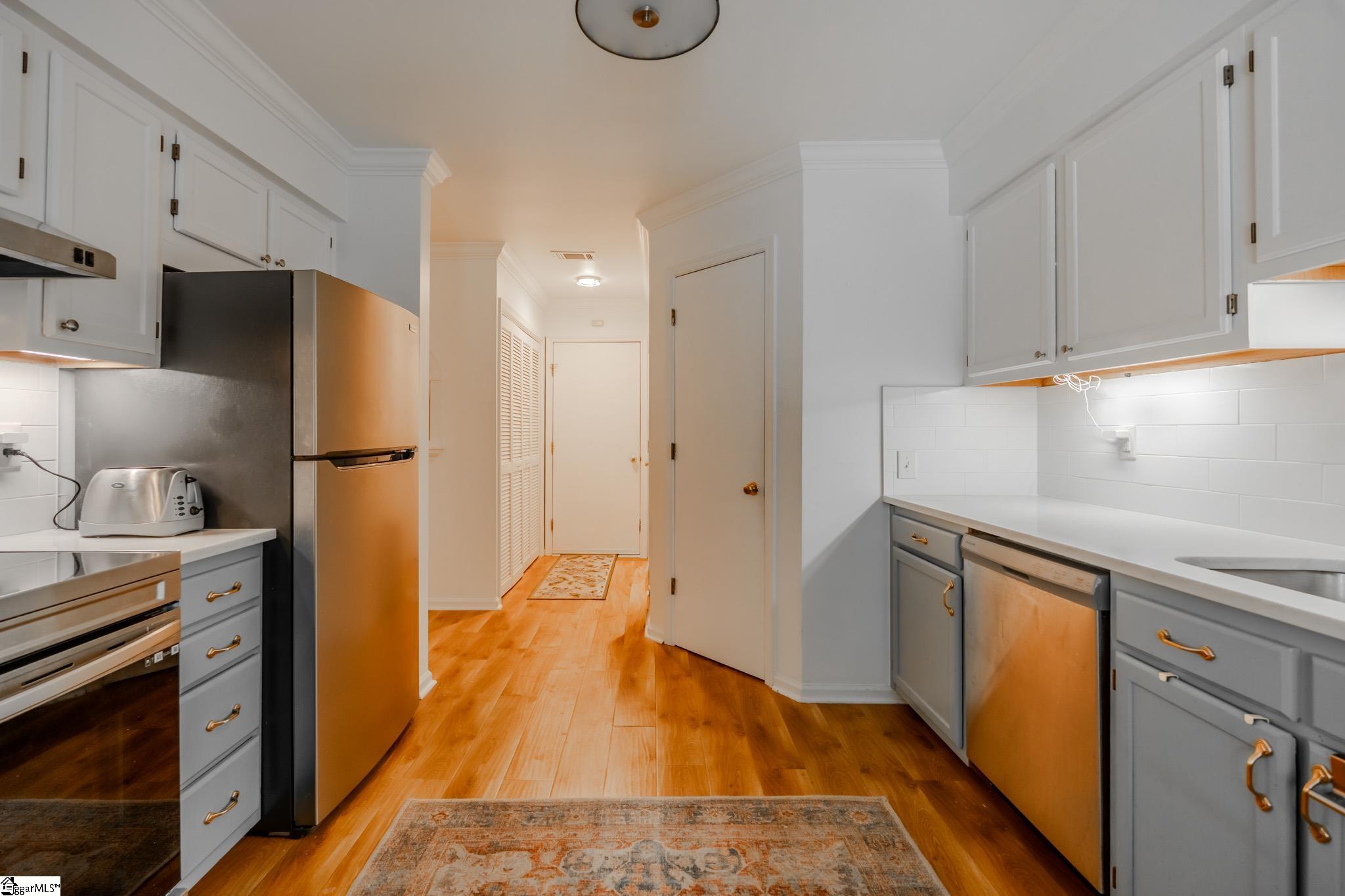 118 N Woodgreen Way Greenville, SC 29615
