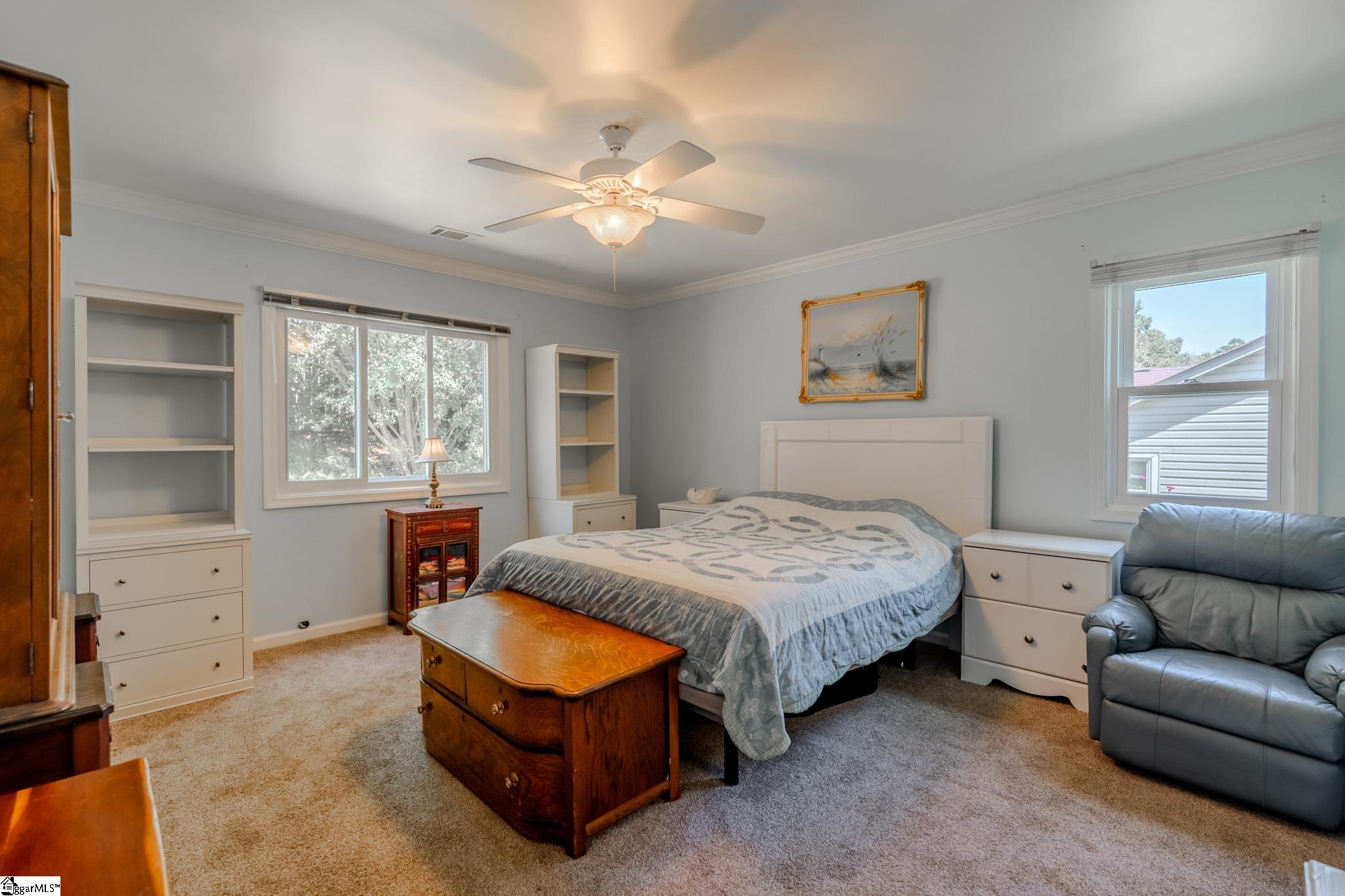 118 N Woodgreen Way Greenville, SC 29615