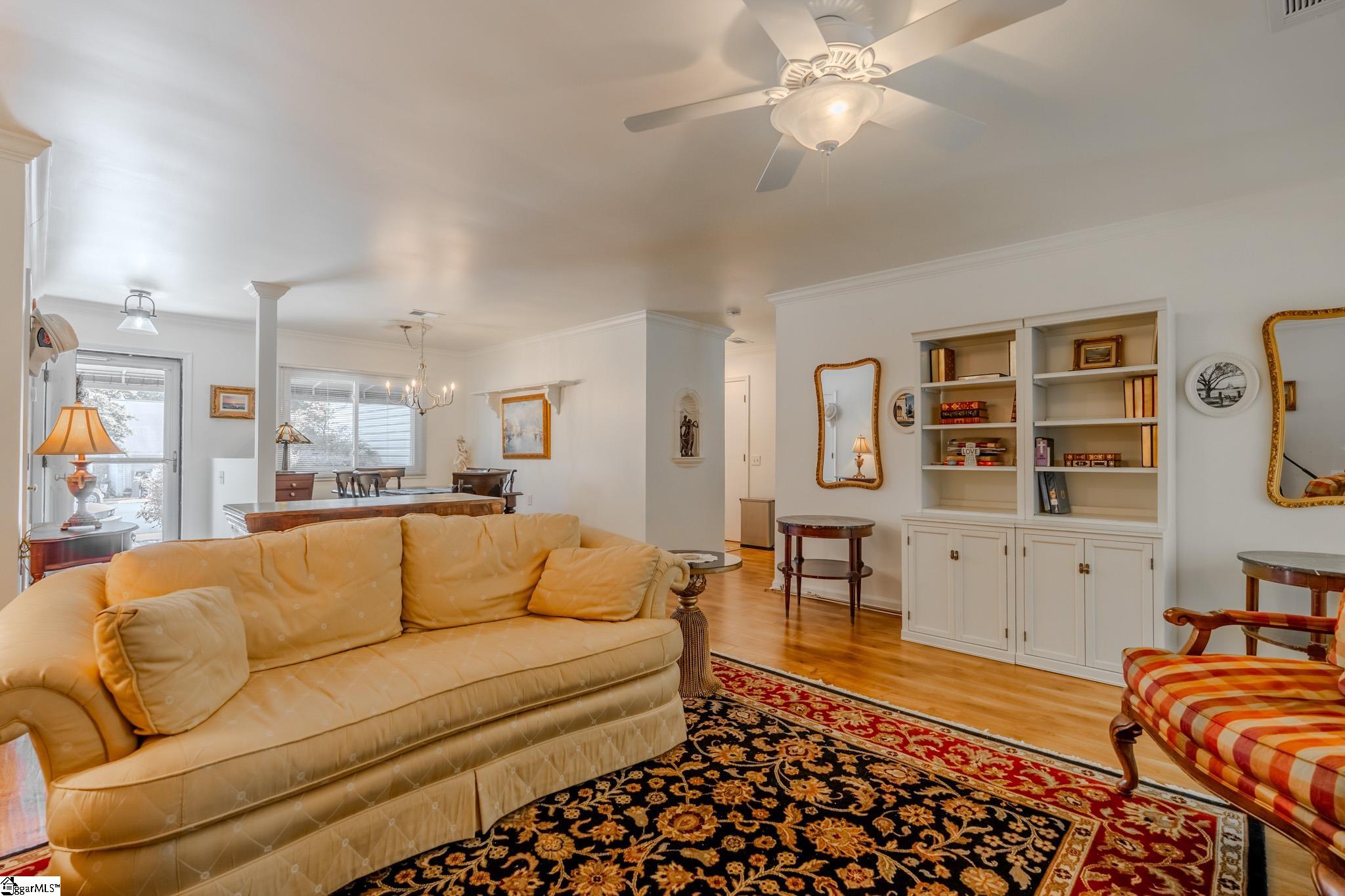 118 N Woodgreen Way Greenville, SC 29615