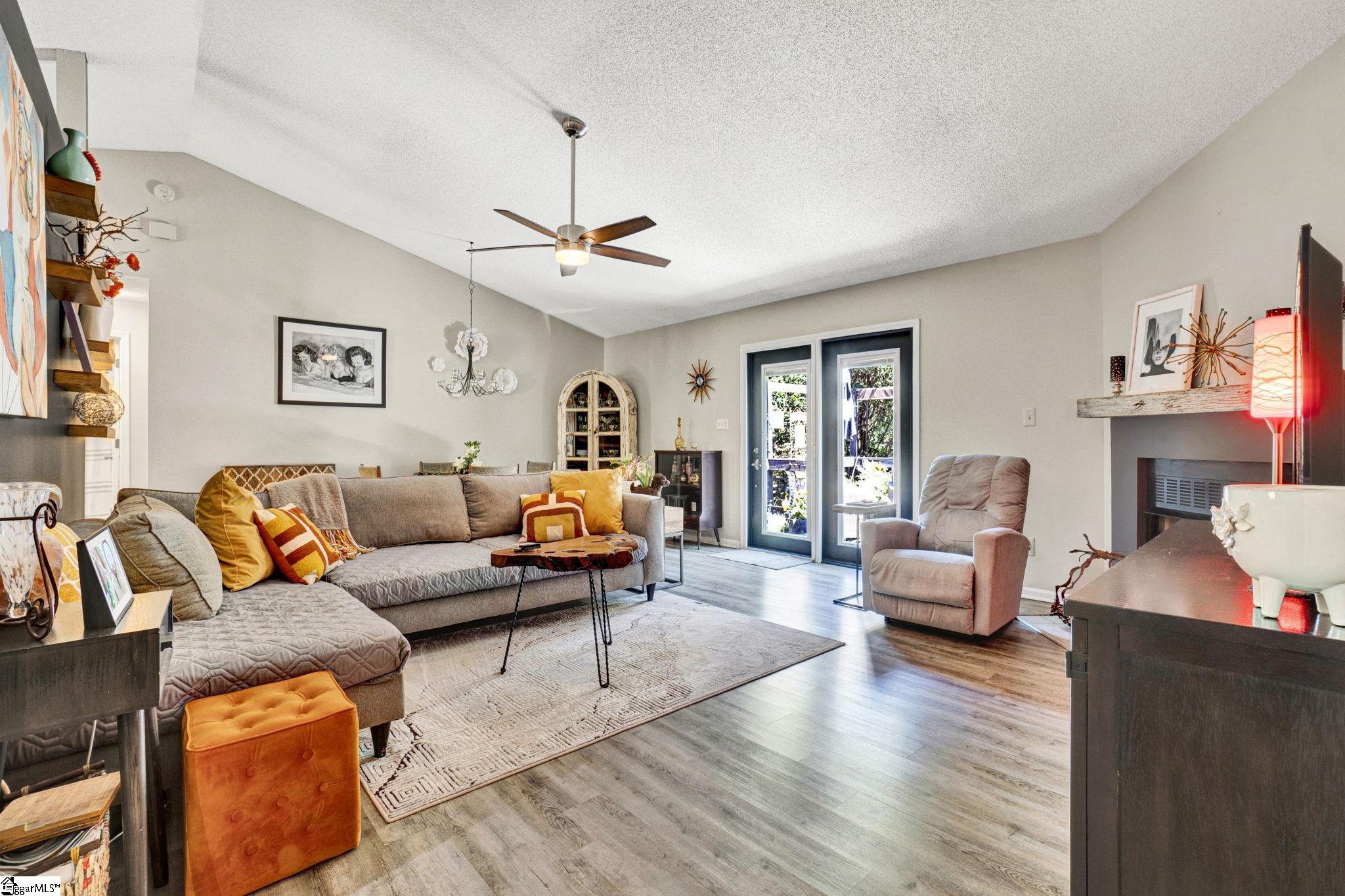 5 Rutgers Way Mauldin, SC 29662