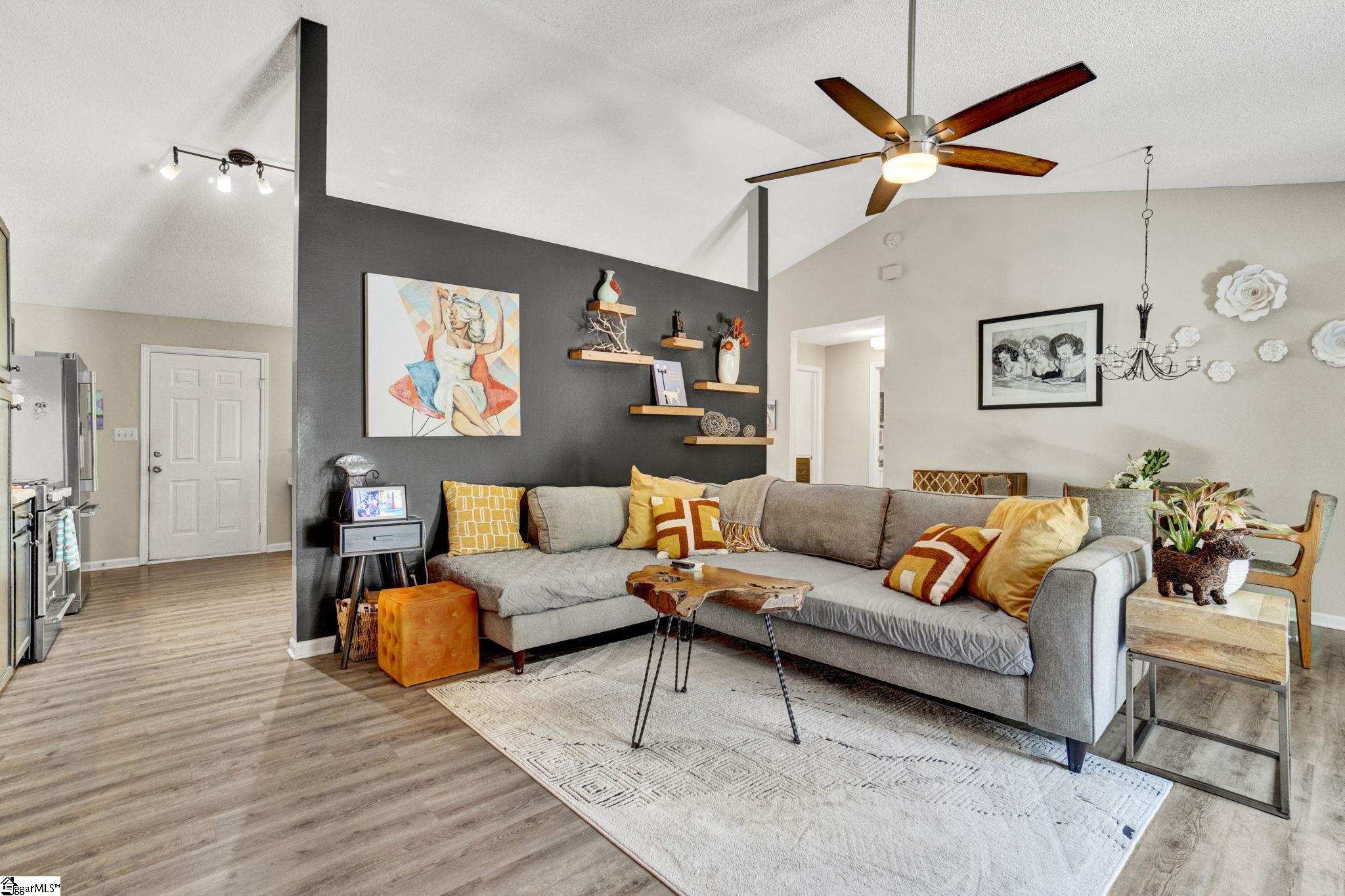 5 Rutgers Way Mauldin, SC 29662