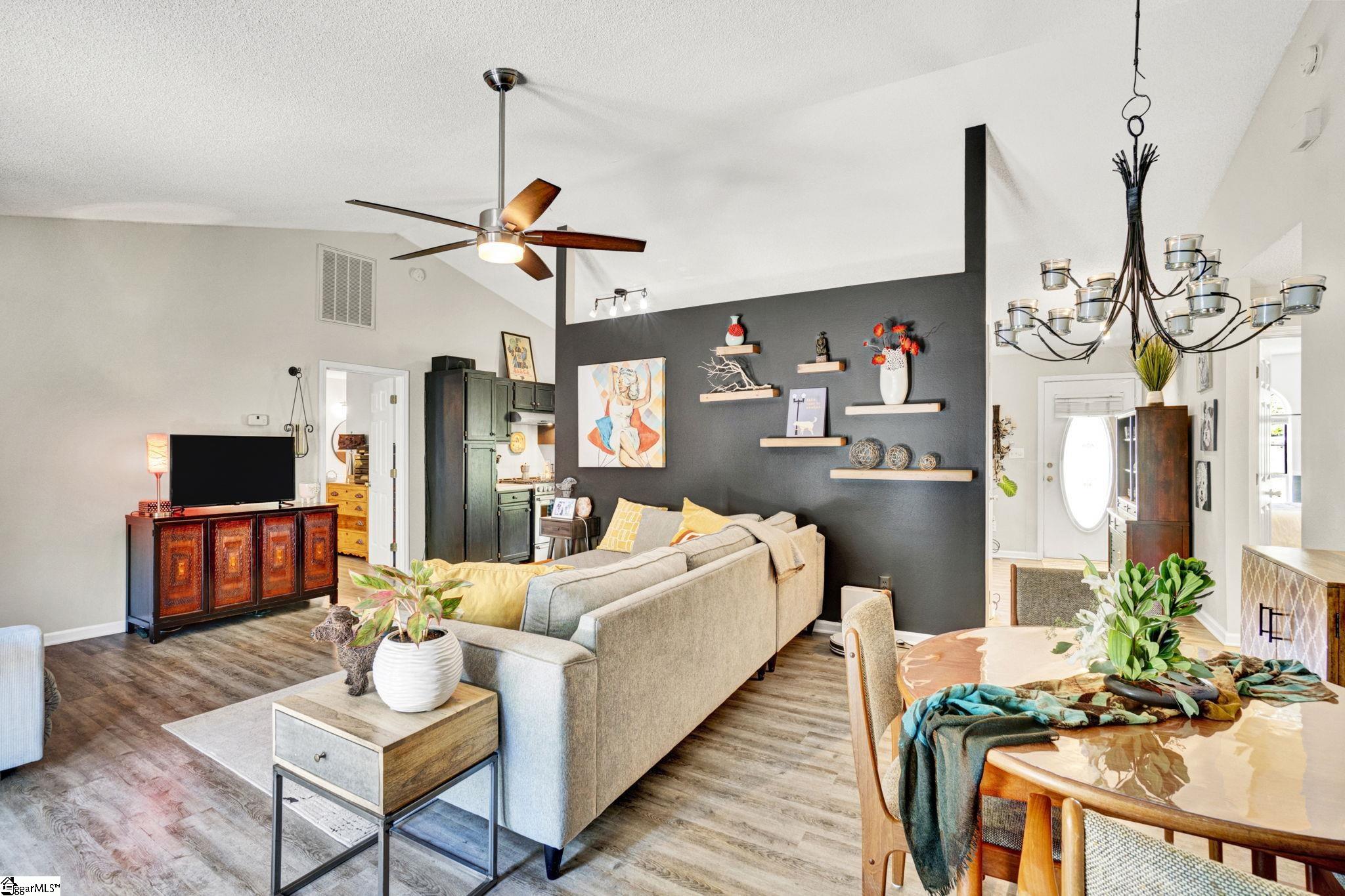 5 Rutgers Way Mauldin, SC 29662