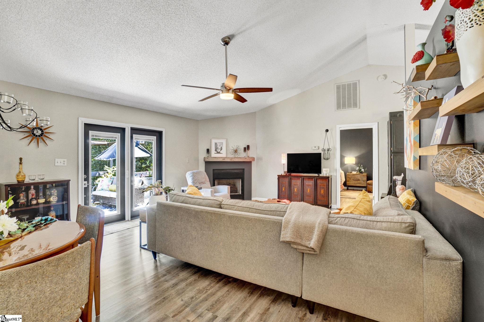 5 Rutgers Way Mauldin, SC 29662