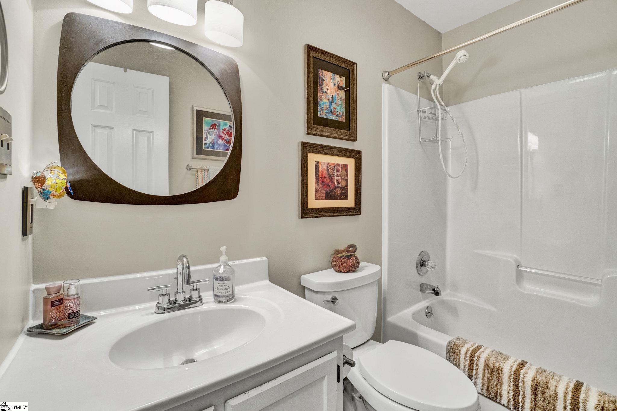 5 Rutgers Way Mauldin, SC 29662