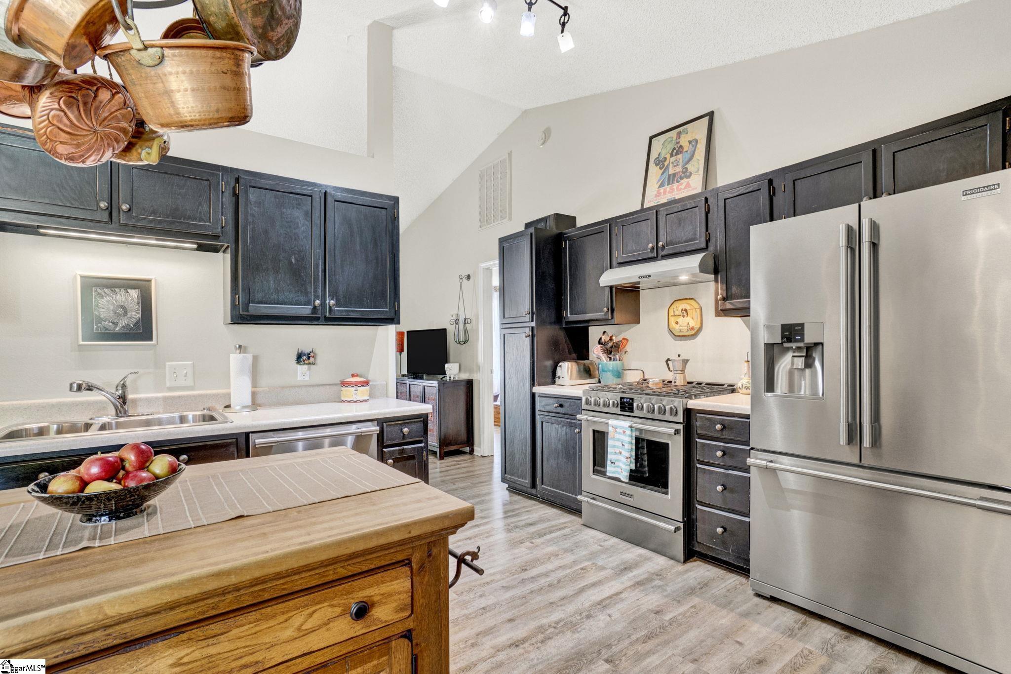 5 Rutgers Way Mauldin, SC 29662