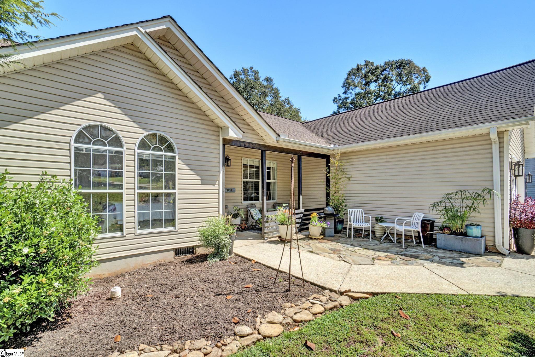 5 Rutgers Way Mauldin, SC 29662