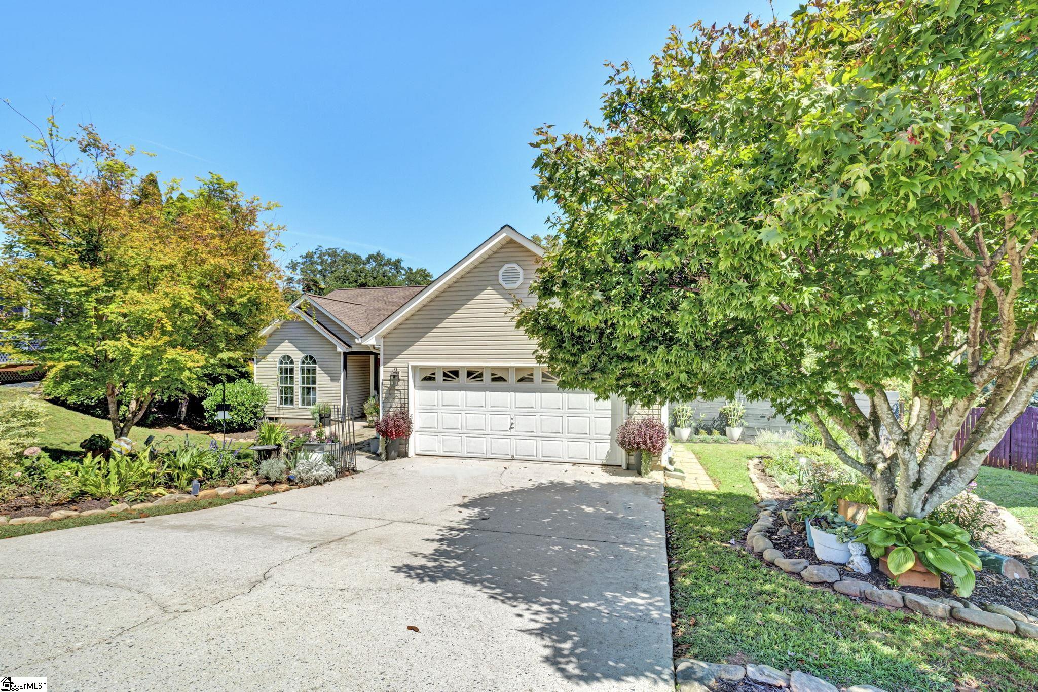 5 Rutgers Way Mauldin, SC 29662
