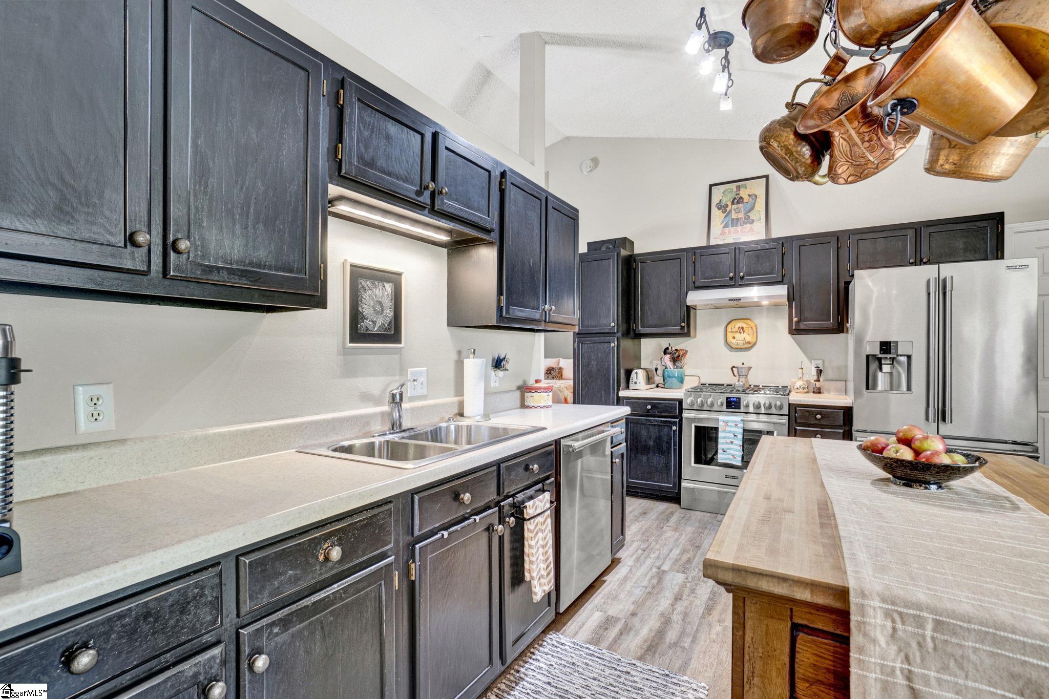 5 Rutgers Way Mauldin, SC 29662