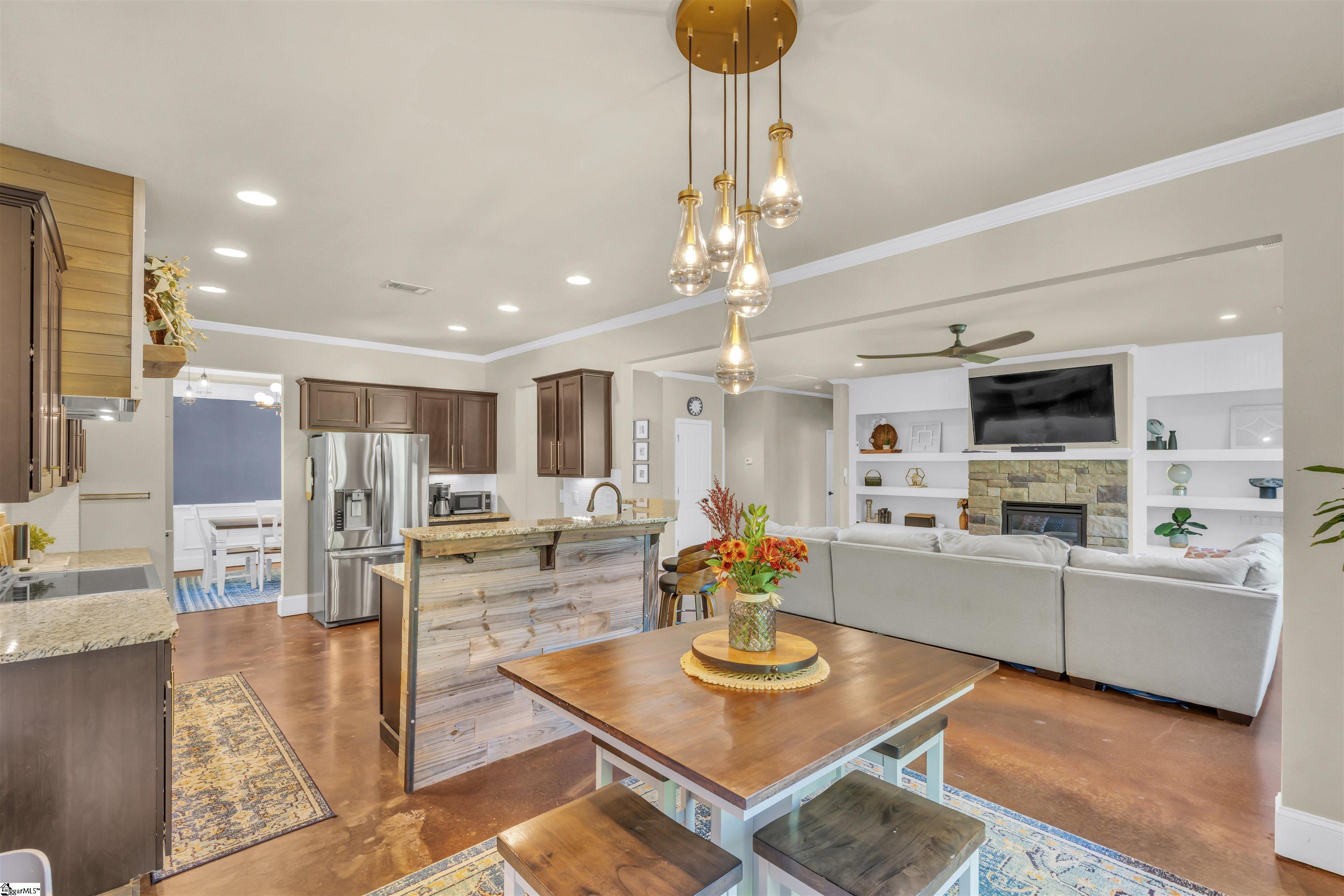 49 Scotts Bluff Drive Simpsonville, SC 29681