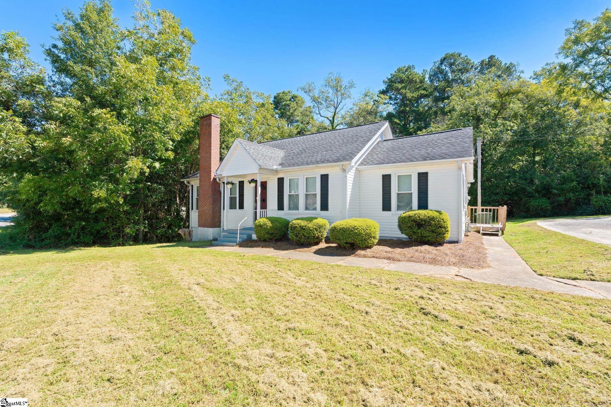 514 N Broad Street Clinton, SC 29325
