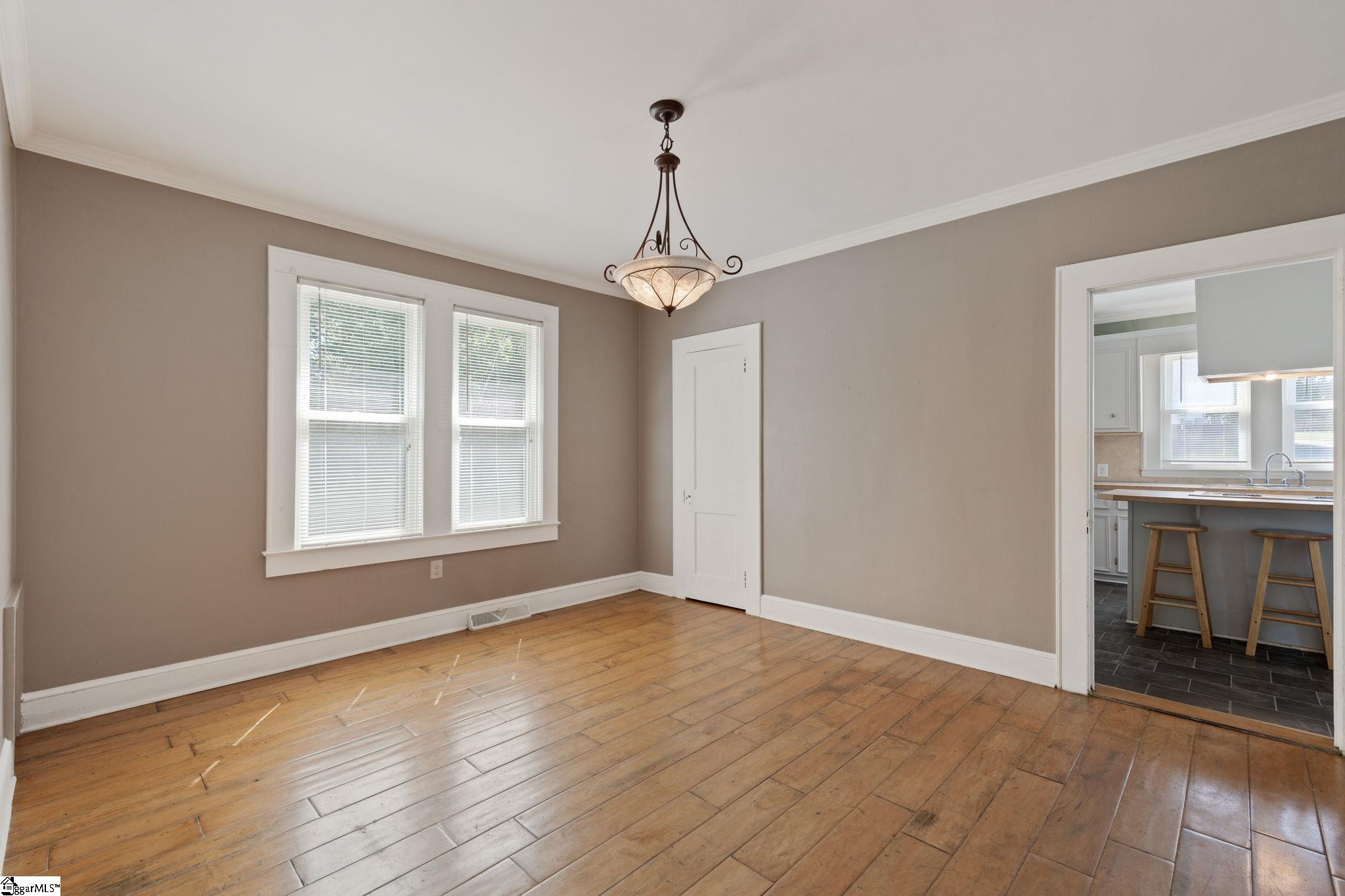514 N Broad Street Clinton, SC 29325