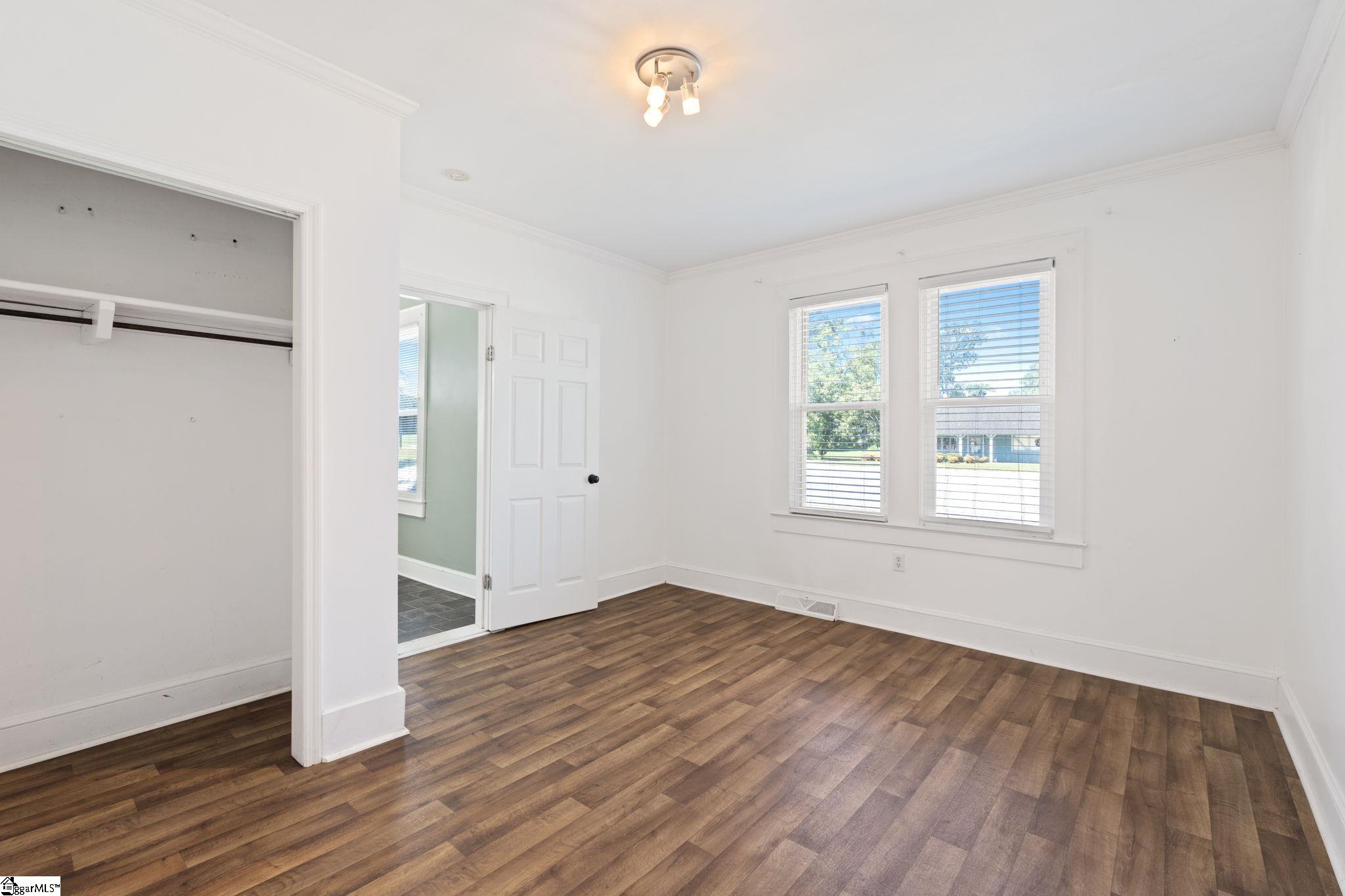 514 N Broad Street Clinton, SC 29325