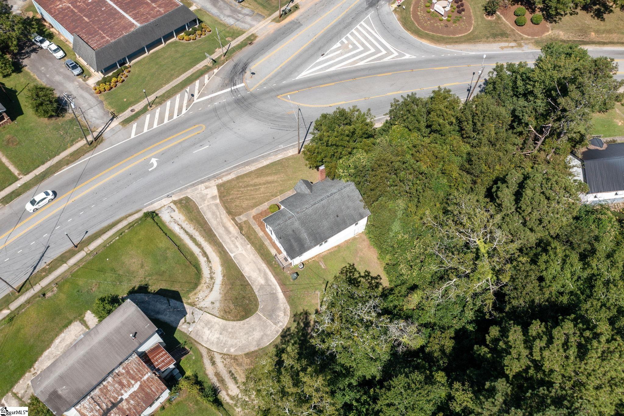 514 N Broad Street Clinton, SC 29325