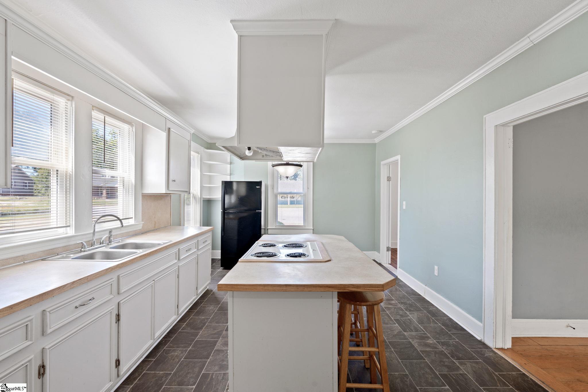 514 N Broad Street Clinton, SC 29325