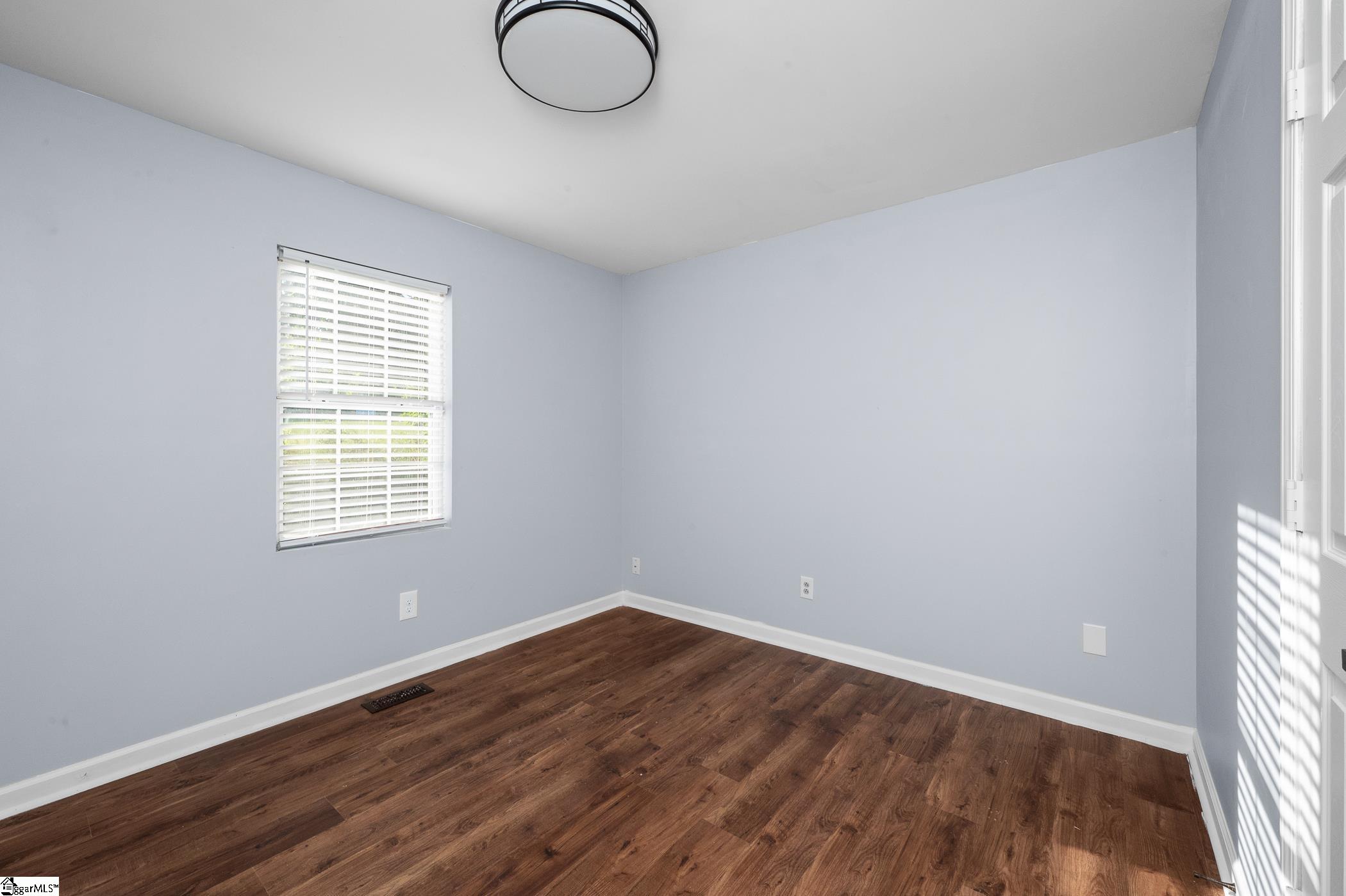 861 Pinecrest Street Woodruff, SC 29388