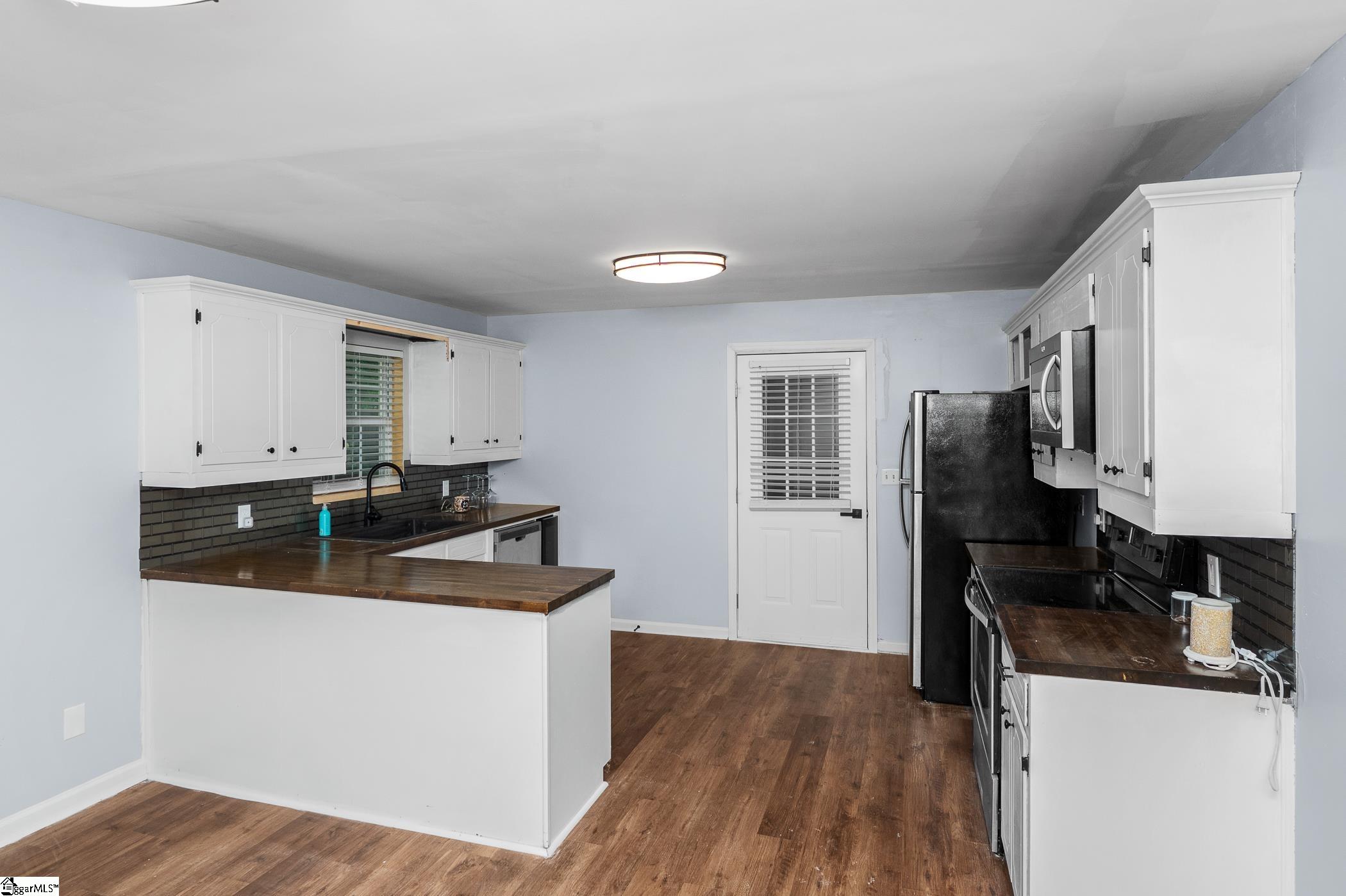 861 Pinecrest Street Woodruff, SC 29388