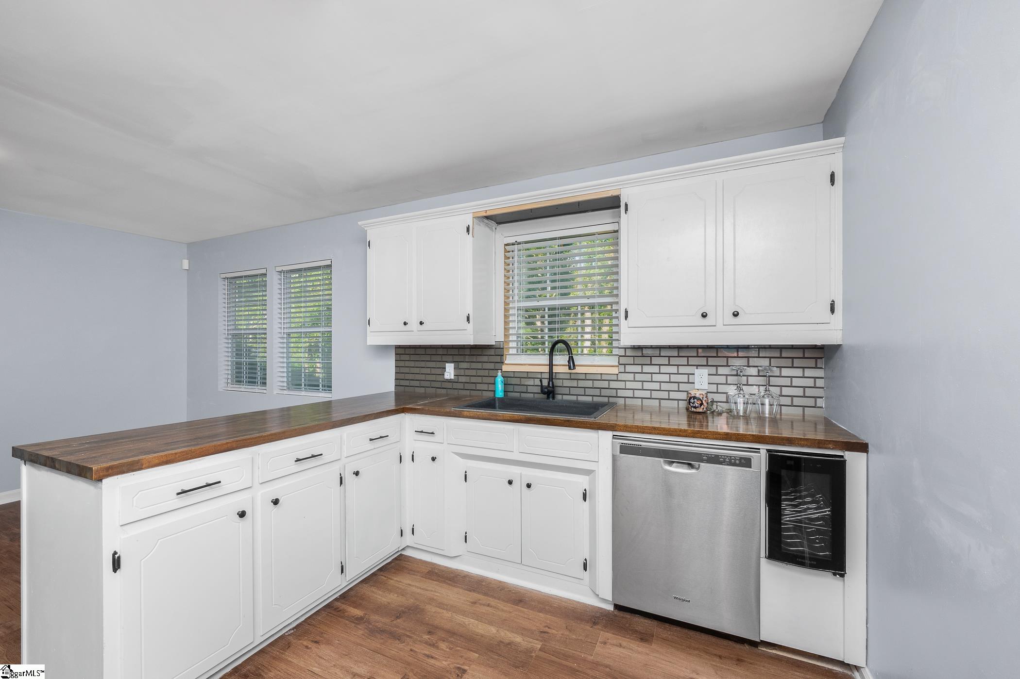 861 Pinecrest Street Woodruff, SC 29388
