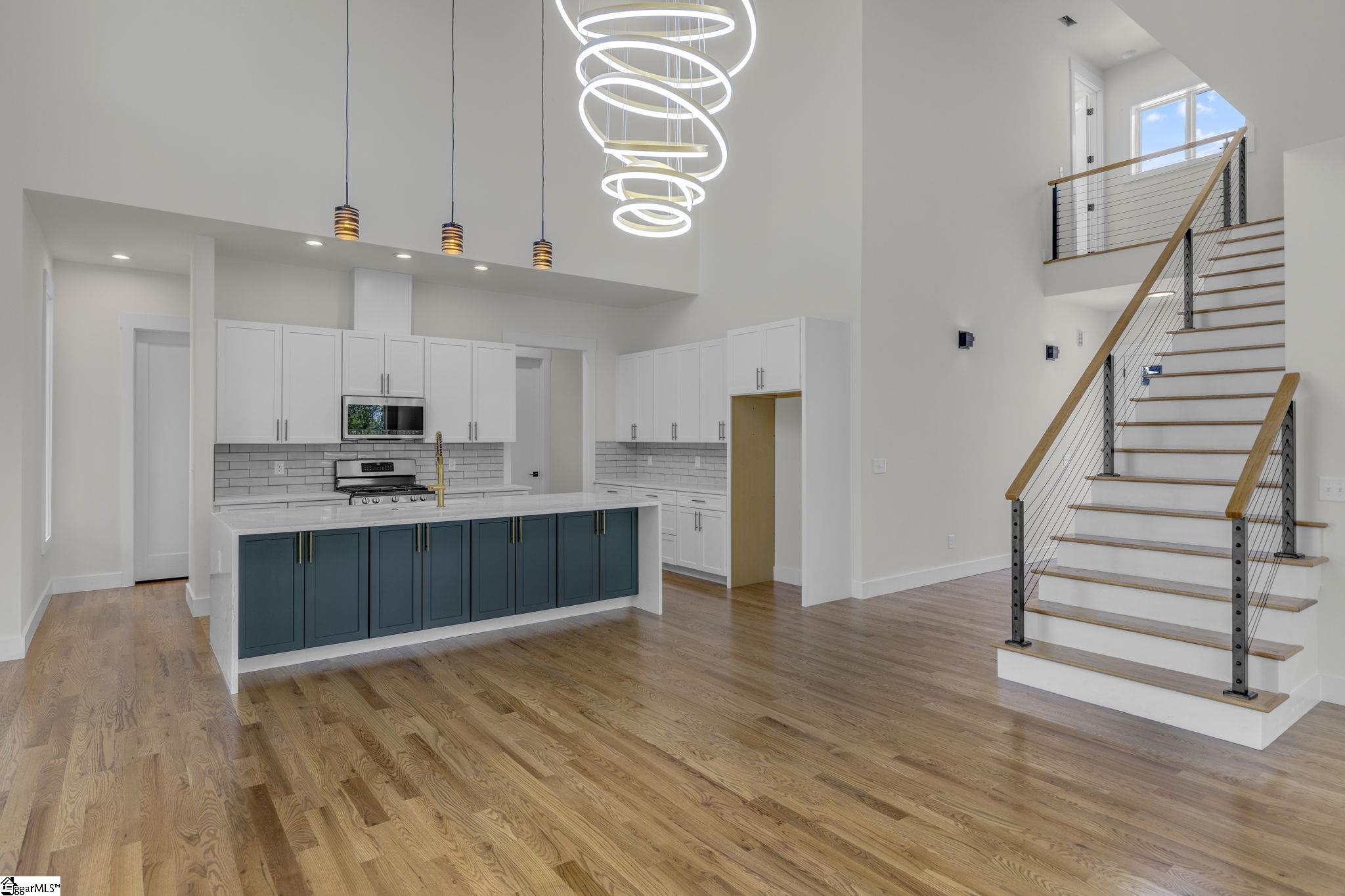 48 Village Crest Drive Greenville, SC 29607
