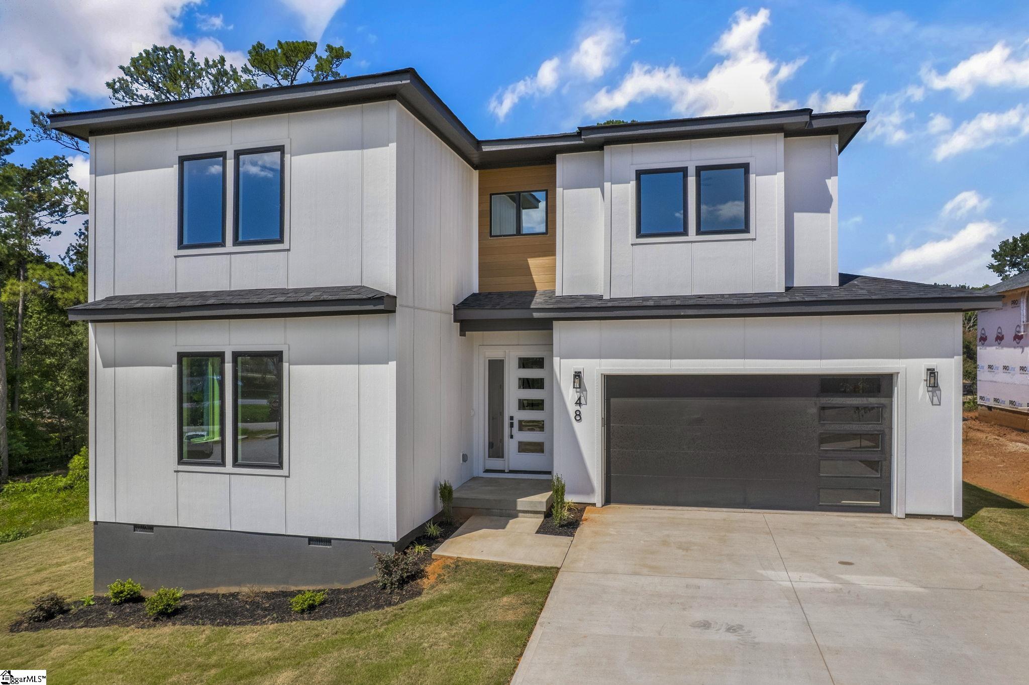 48 Village Crest Drive Greenville, SC 29607