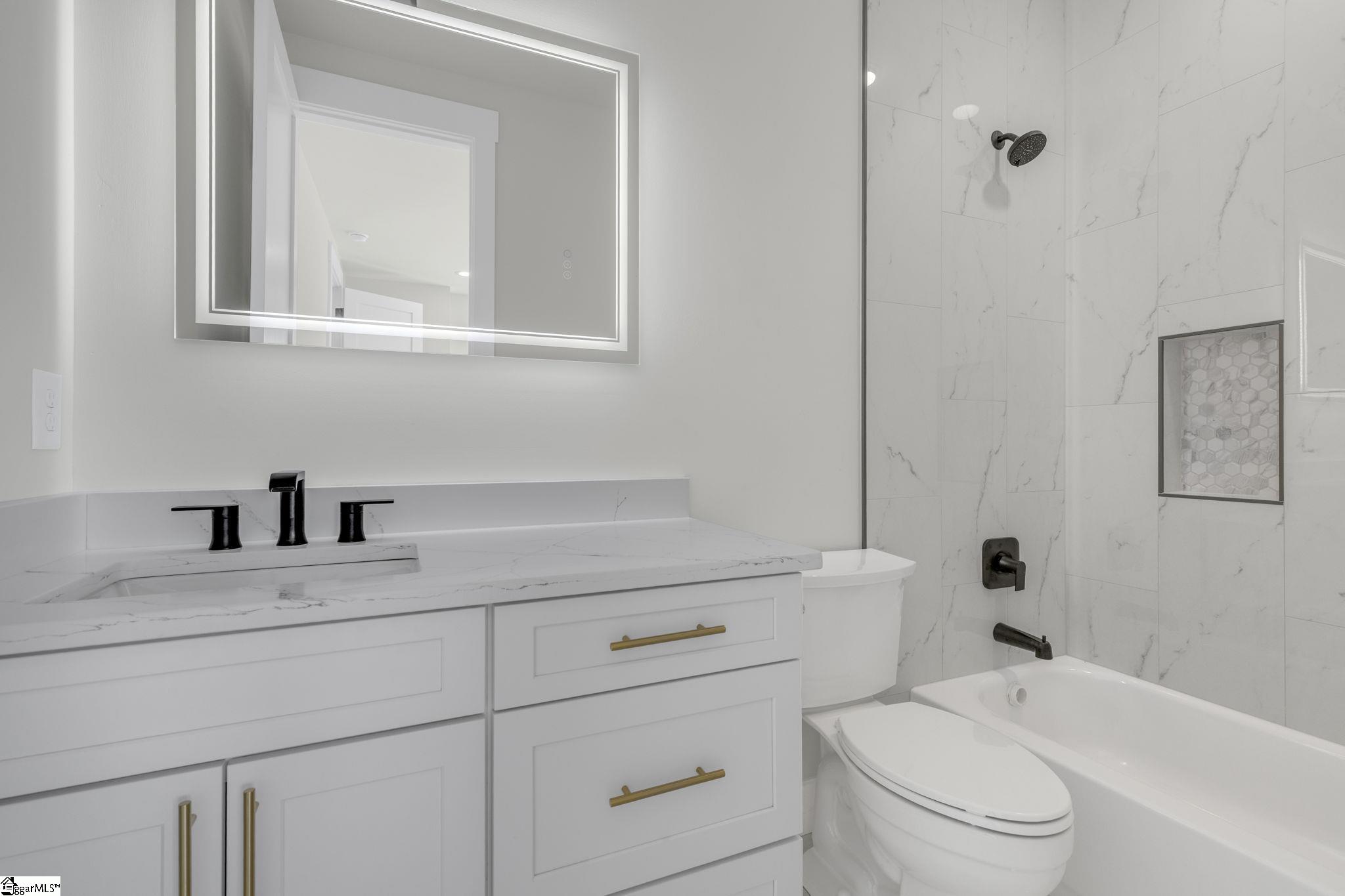 48 Village Crest Drive Greenville, SC 29607