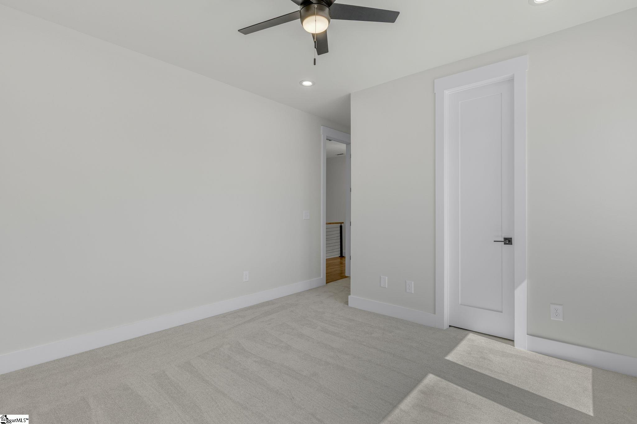 48 Village Crest Drive Greenville, SC 29607