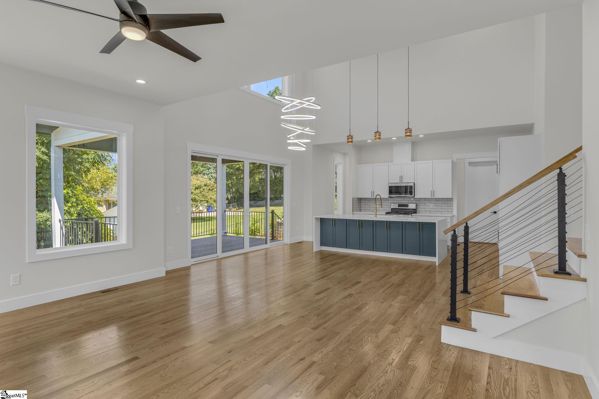 48 Village Crest Drive Greenville, SC 29607