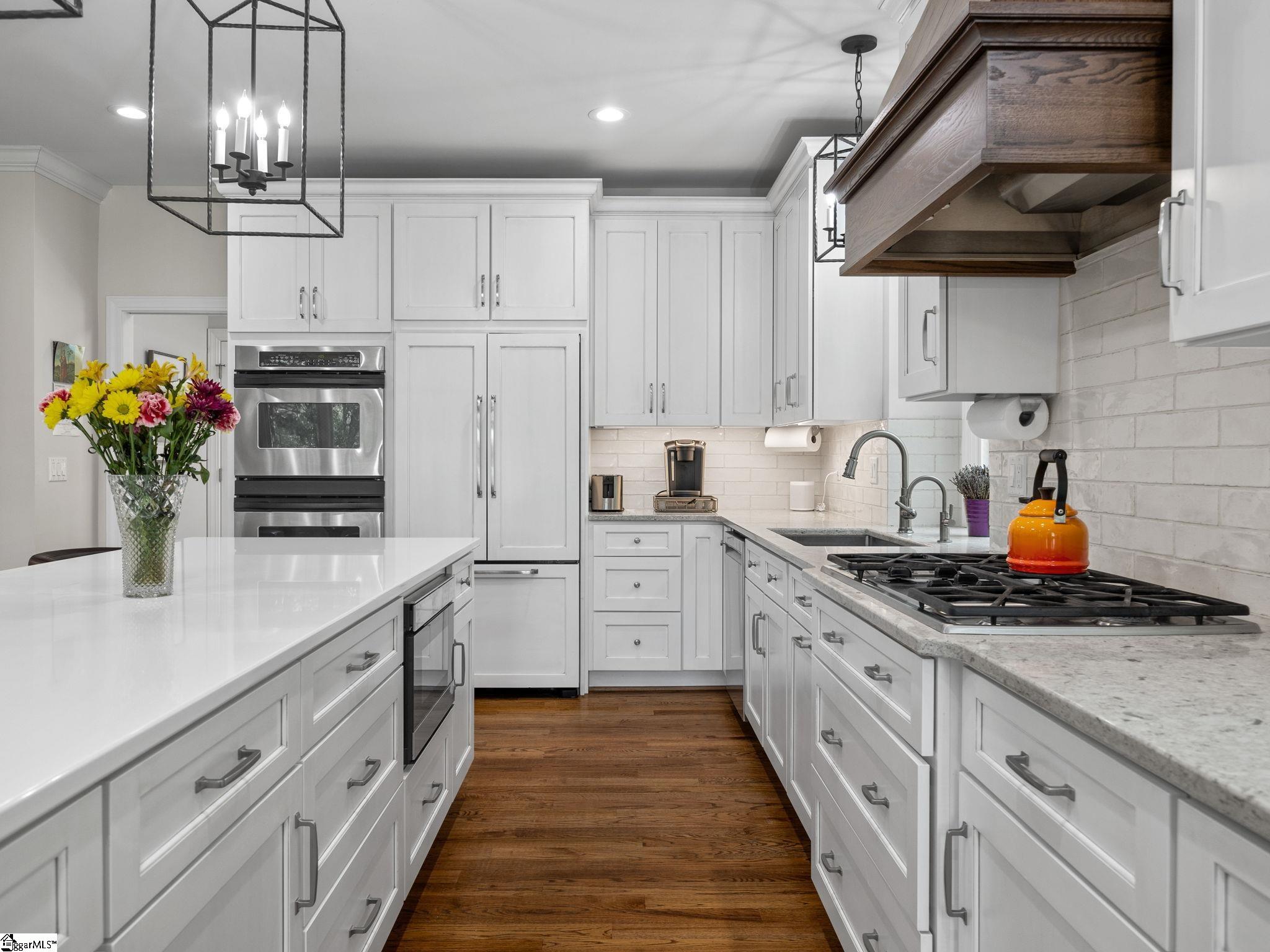 231 Mockingbird Hill Road Landrum, SC 29356