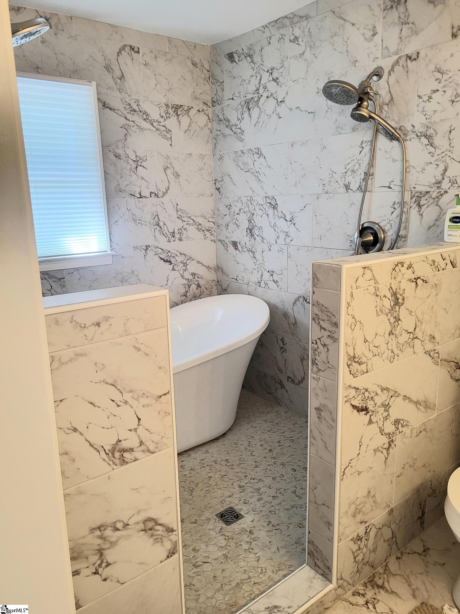 102 Terrace Circle Simpsonville, SC 29681