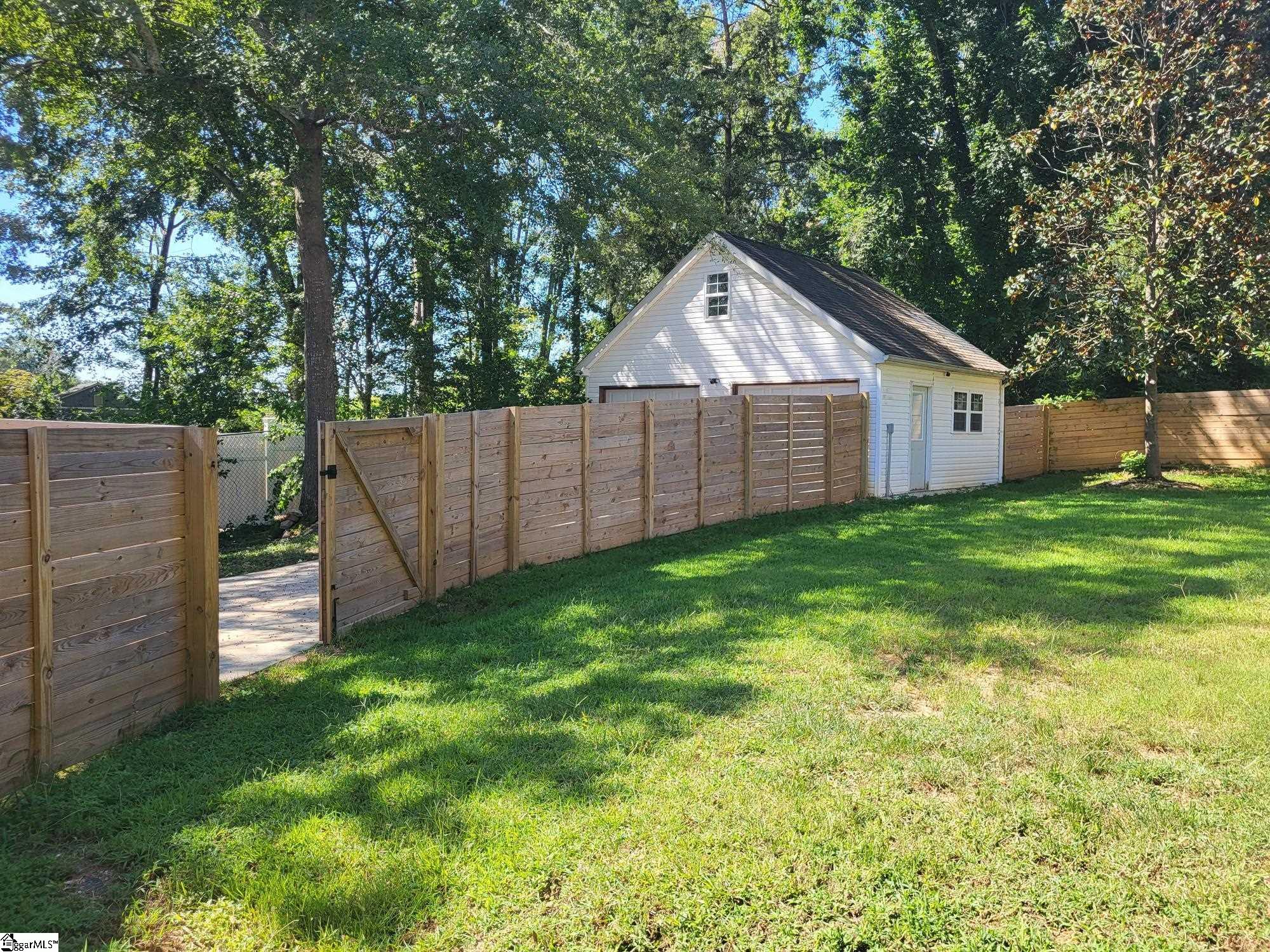 102 Terrace Circle Simpsonville, SC 29681