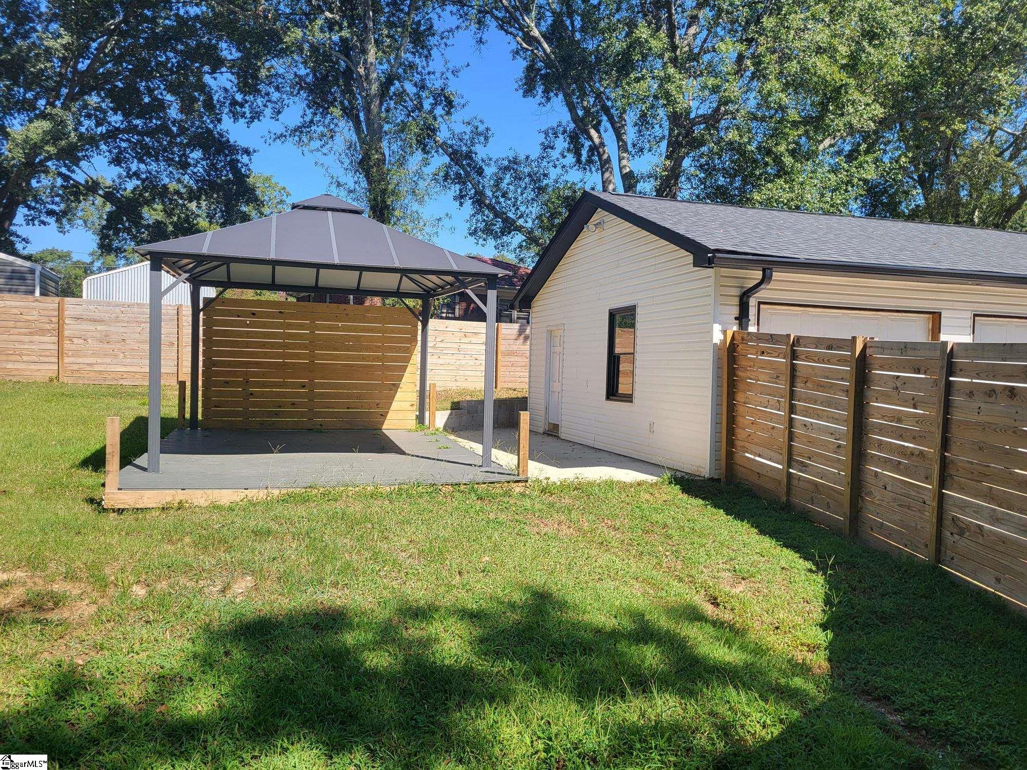 102 Terrace Circle Simpsonville, SC 29681