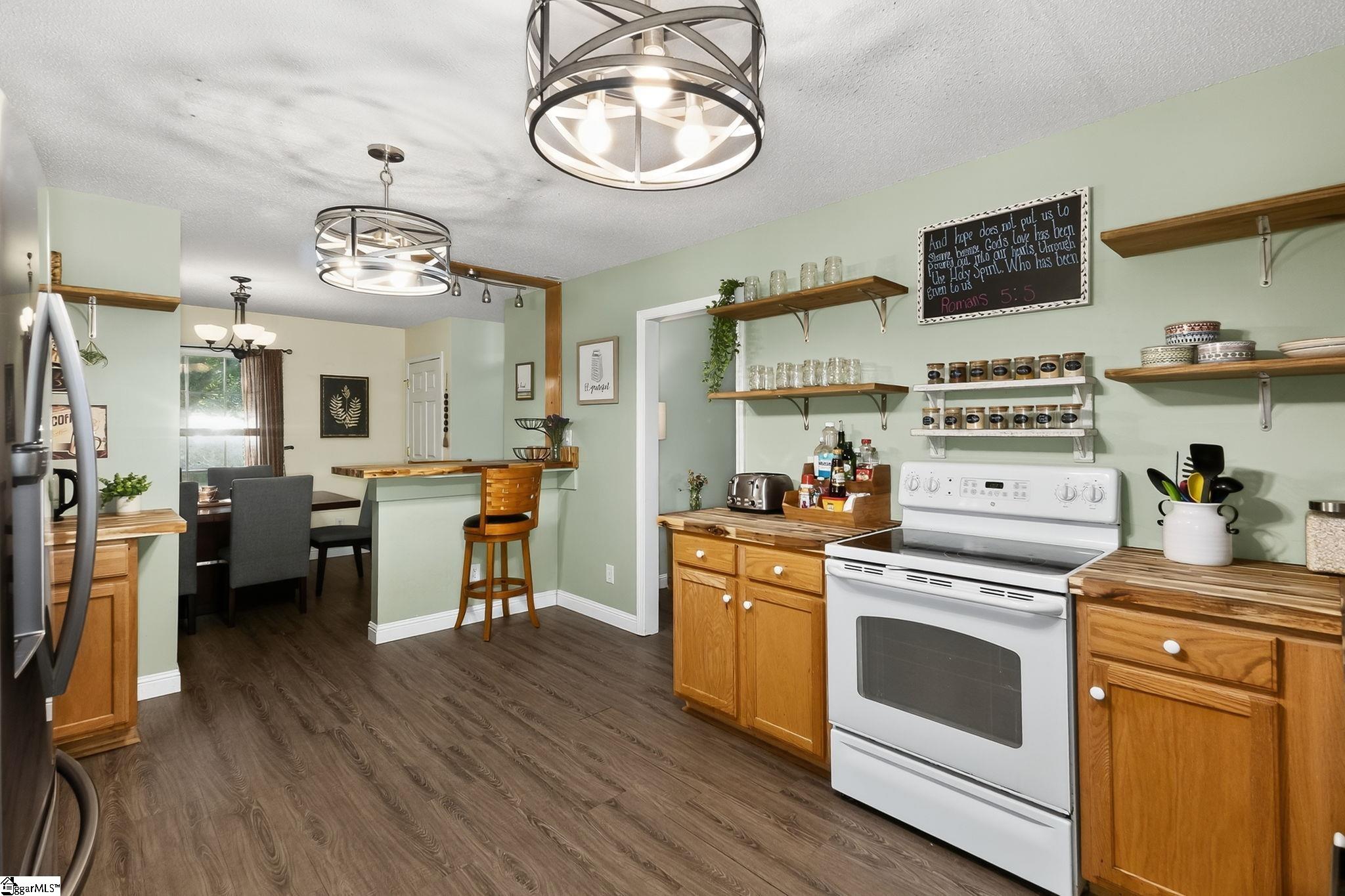 214 Cooleys Crest Lane Inman, SC 29349