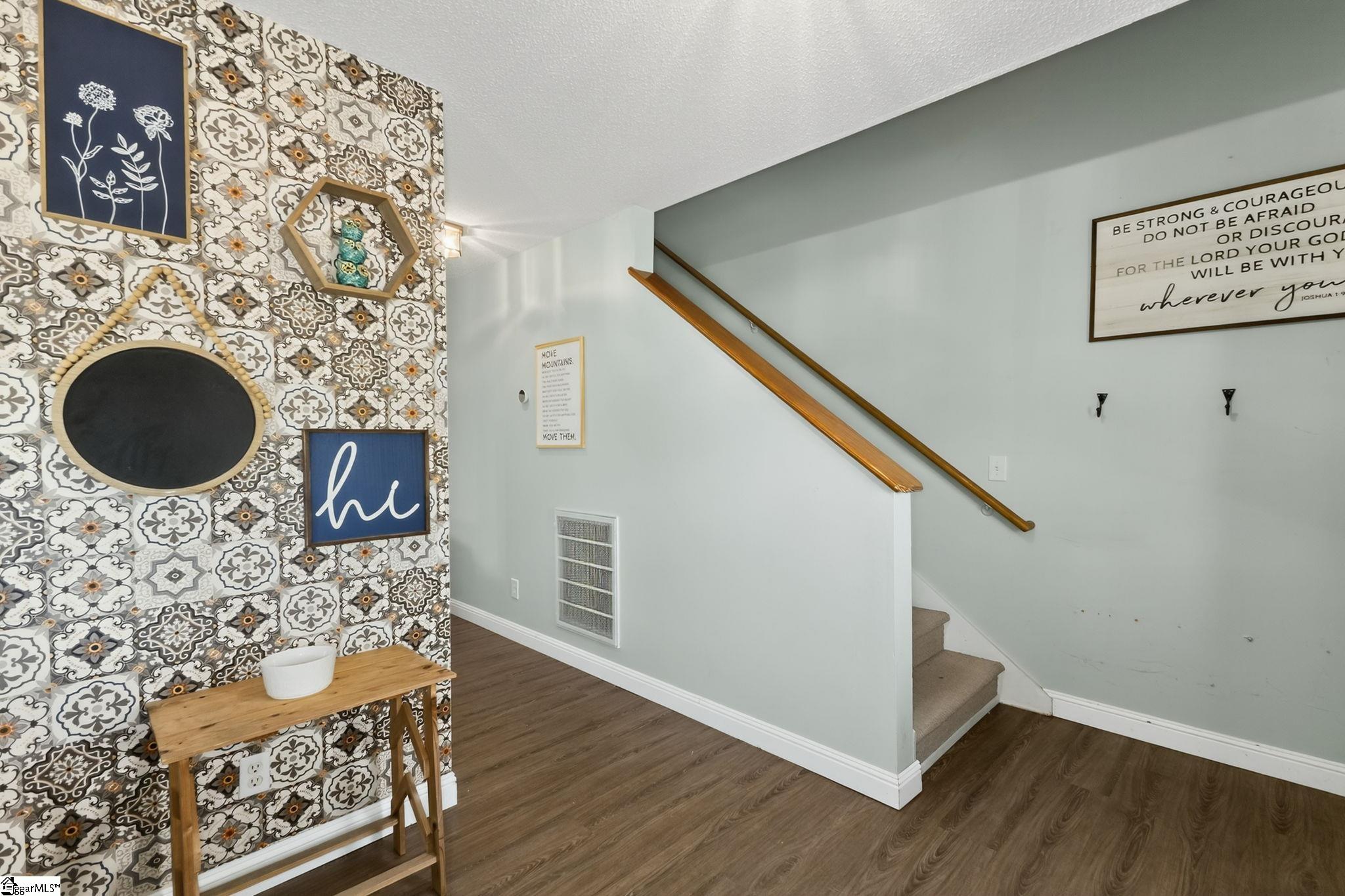 214 Cooleys Crest Lane Inman, SC 29349