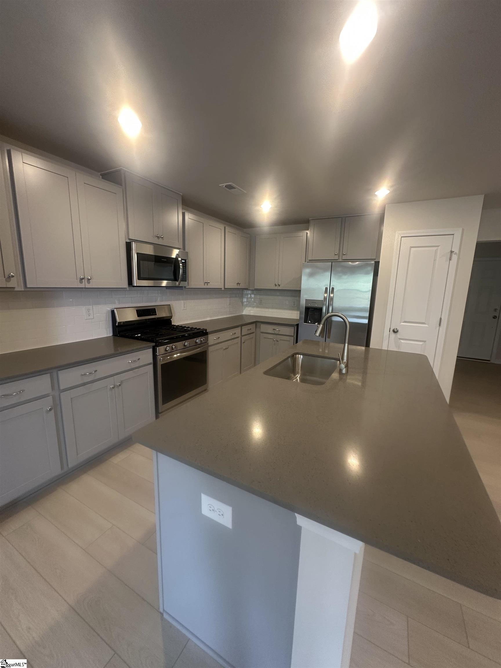 919 Powder Creek Drive Reidville, SC 29375