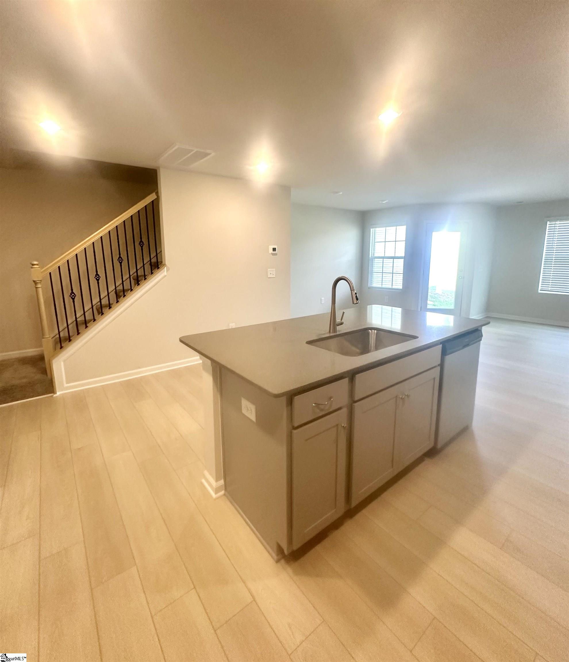 919 Powder Creek Drive Reidville, SC 29375