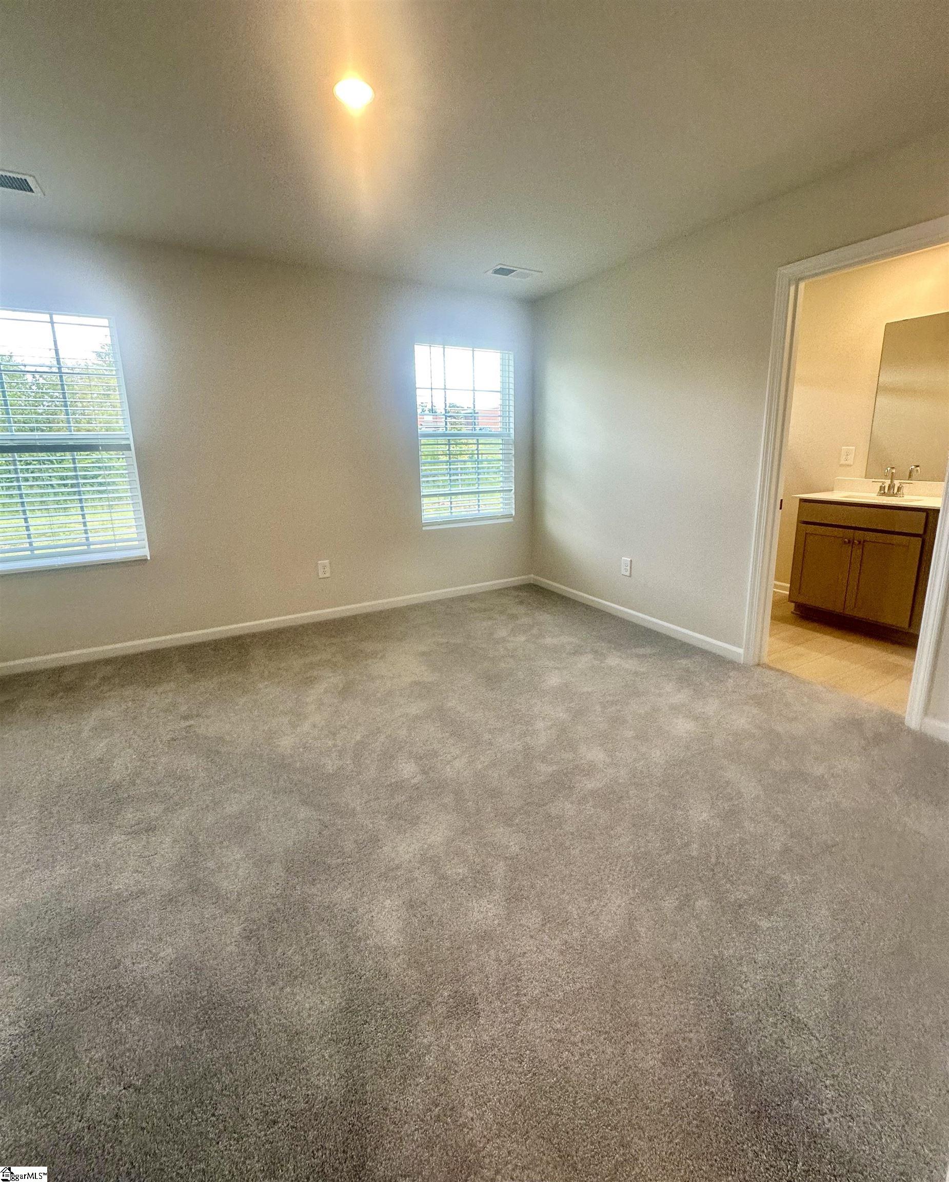 919 Powder Creek Drive Reidville, SC 29375
