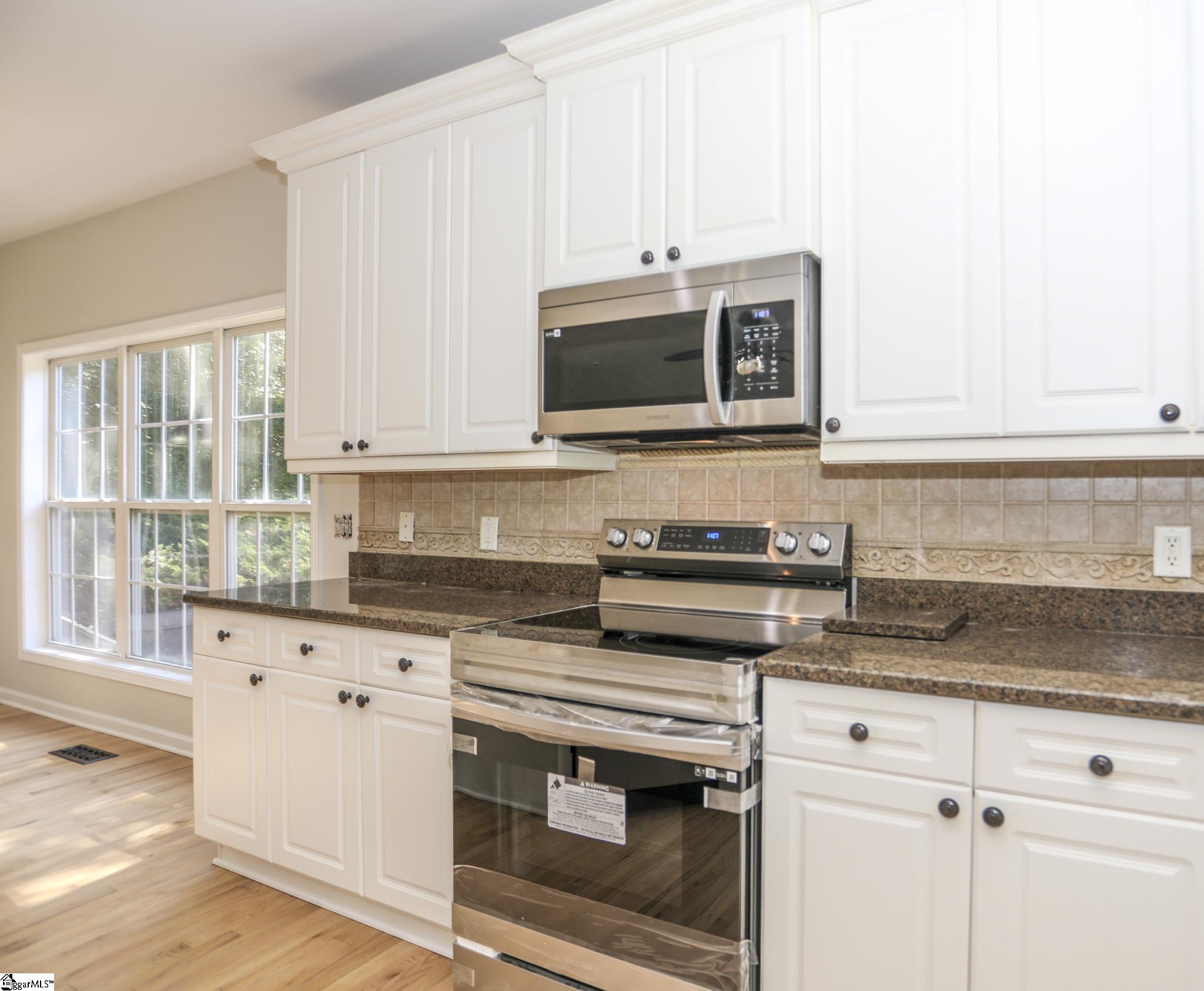 1205 Farming Creek Drive Simpsonville, SC 29680