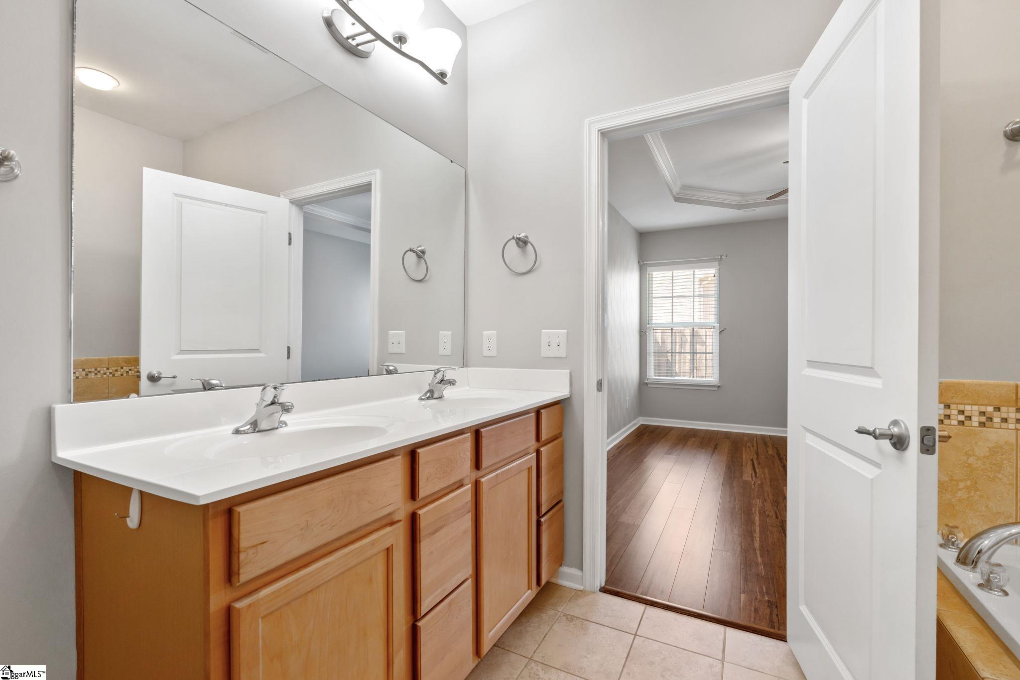 5 Fairchild Way Greenville, SC 29607