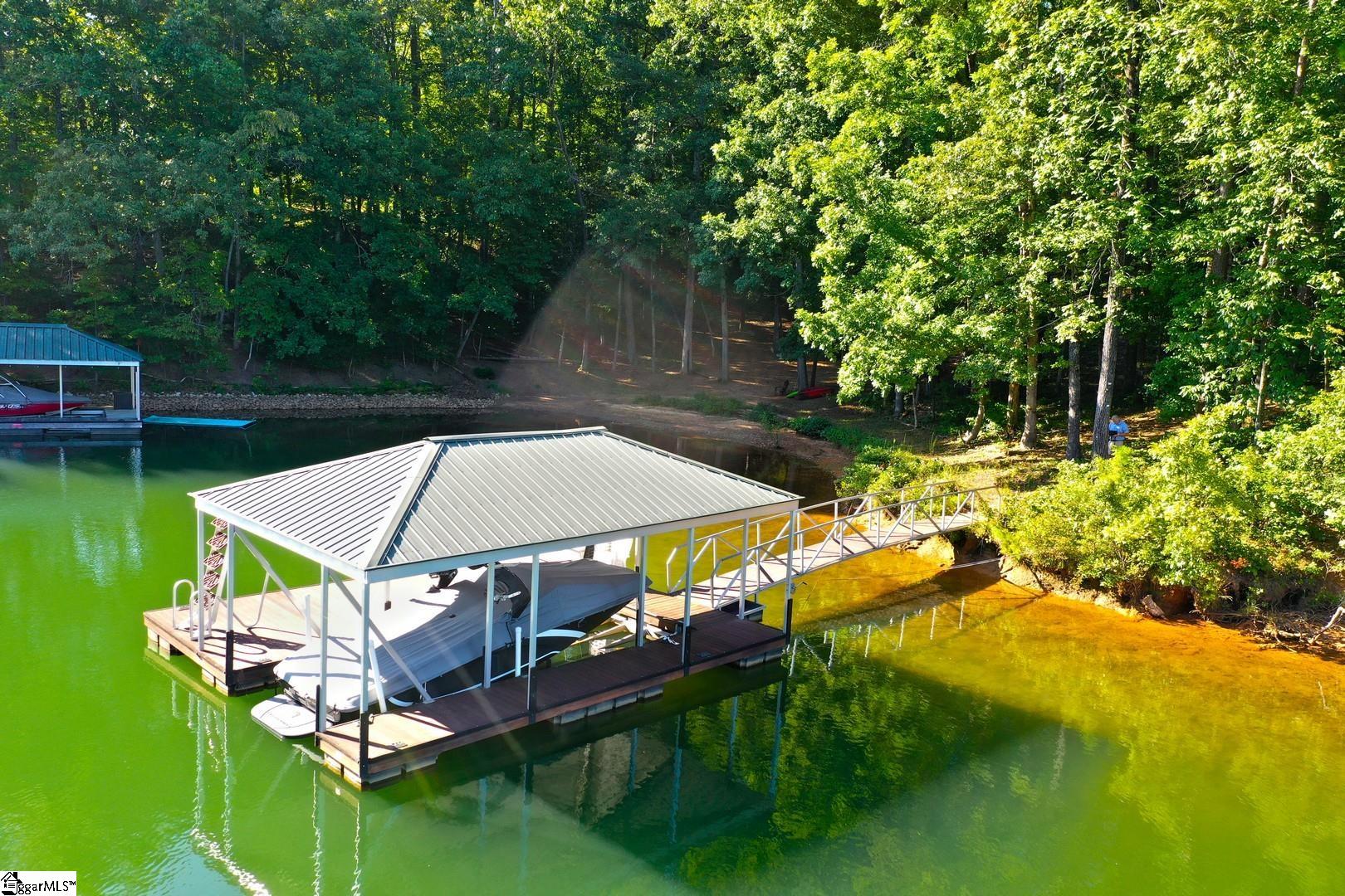 556 Riverstone Drive Salem, SC 29676