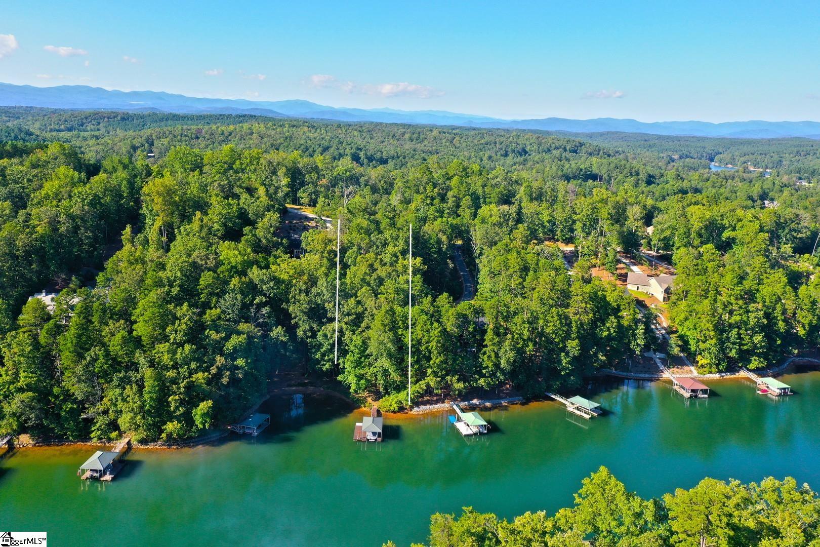 556 Riverstone Drive Salem, SC 29676